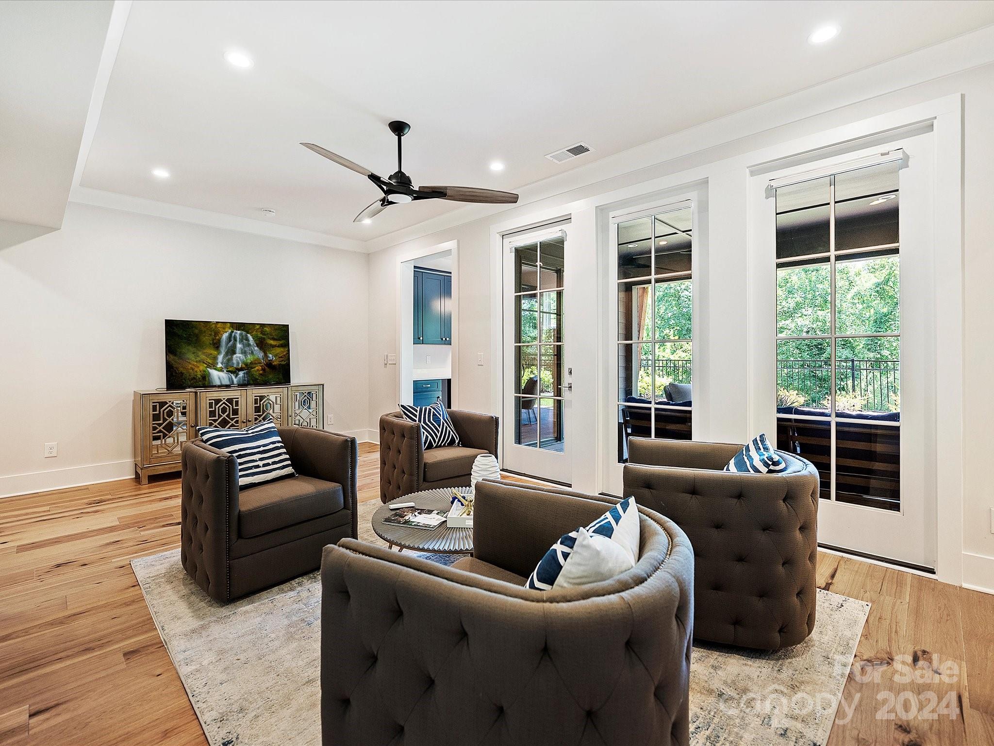 The Nolen Townes - Residential