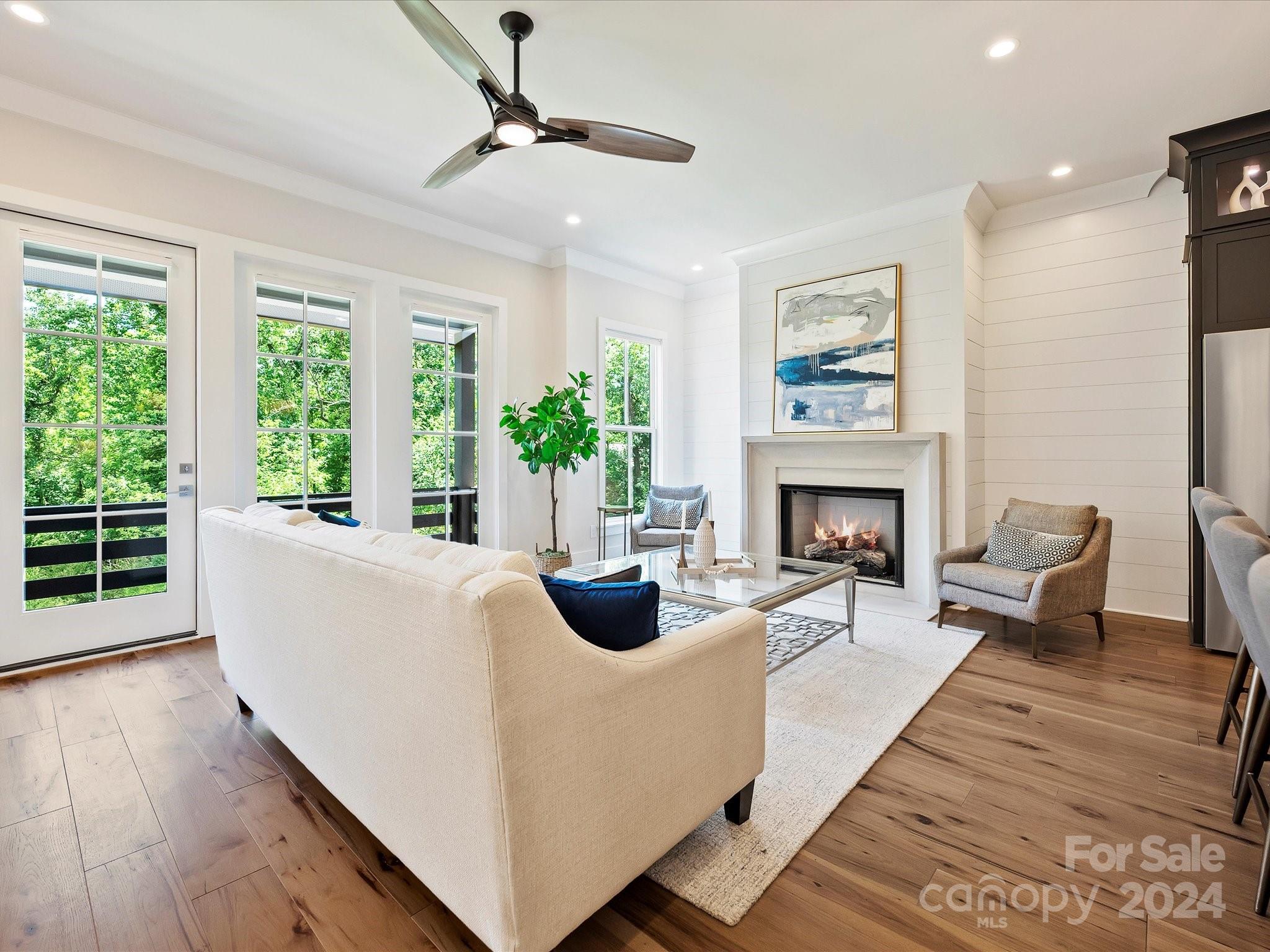 The Nolen Townes - Residential