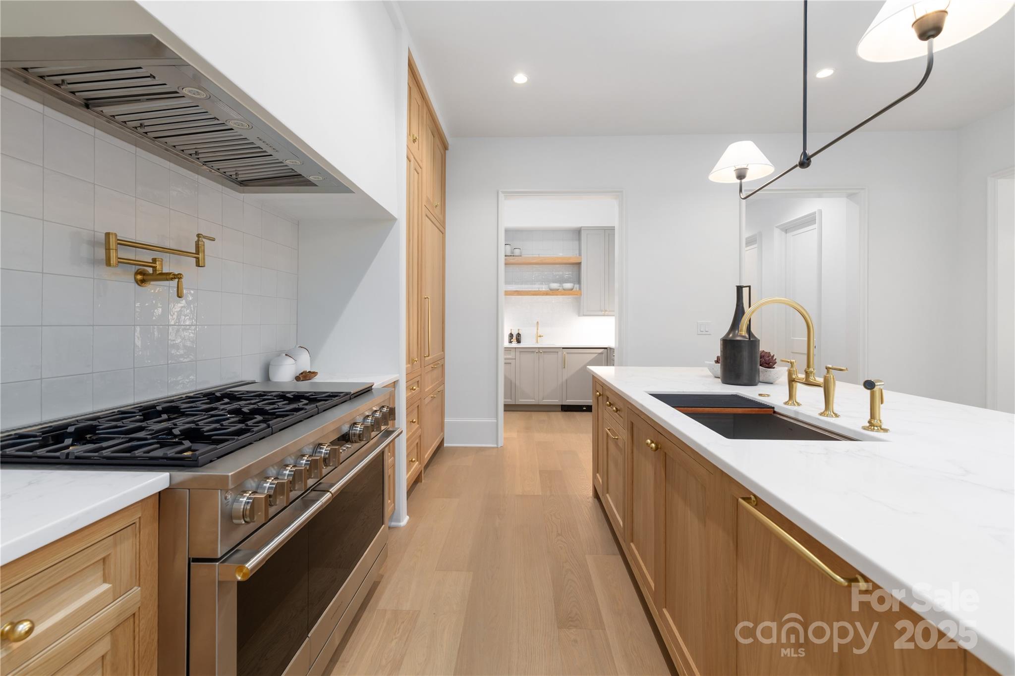 Elizabeth - Residential