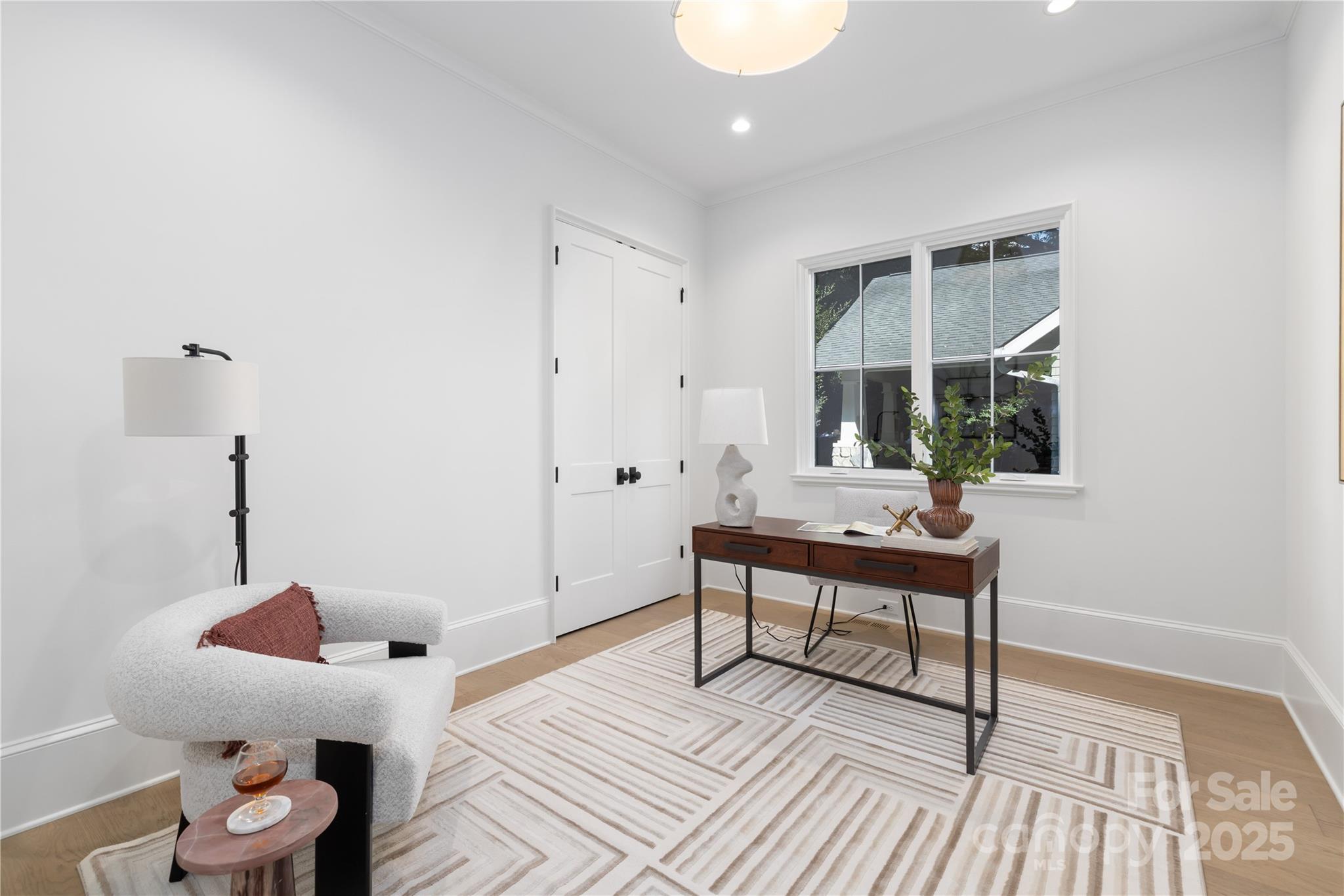 Elizabeth - Residential