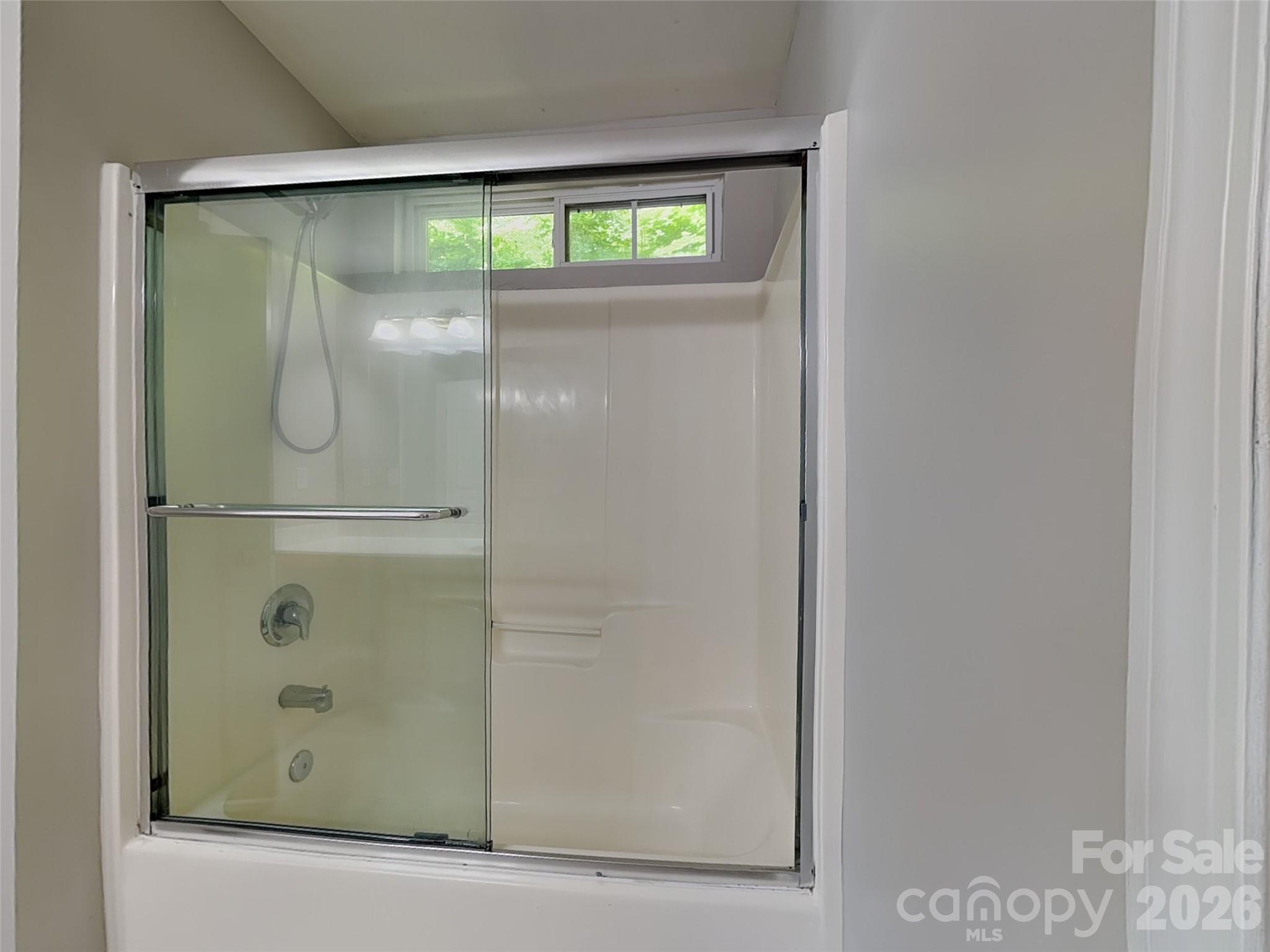 Bethesda Oaks - Residential