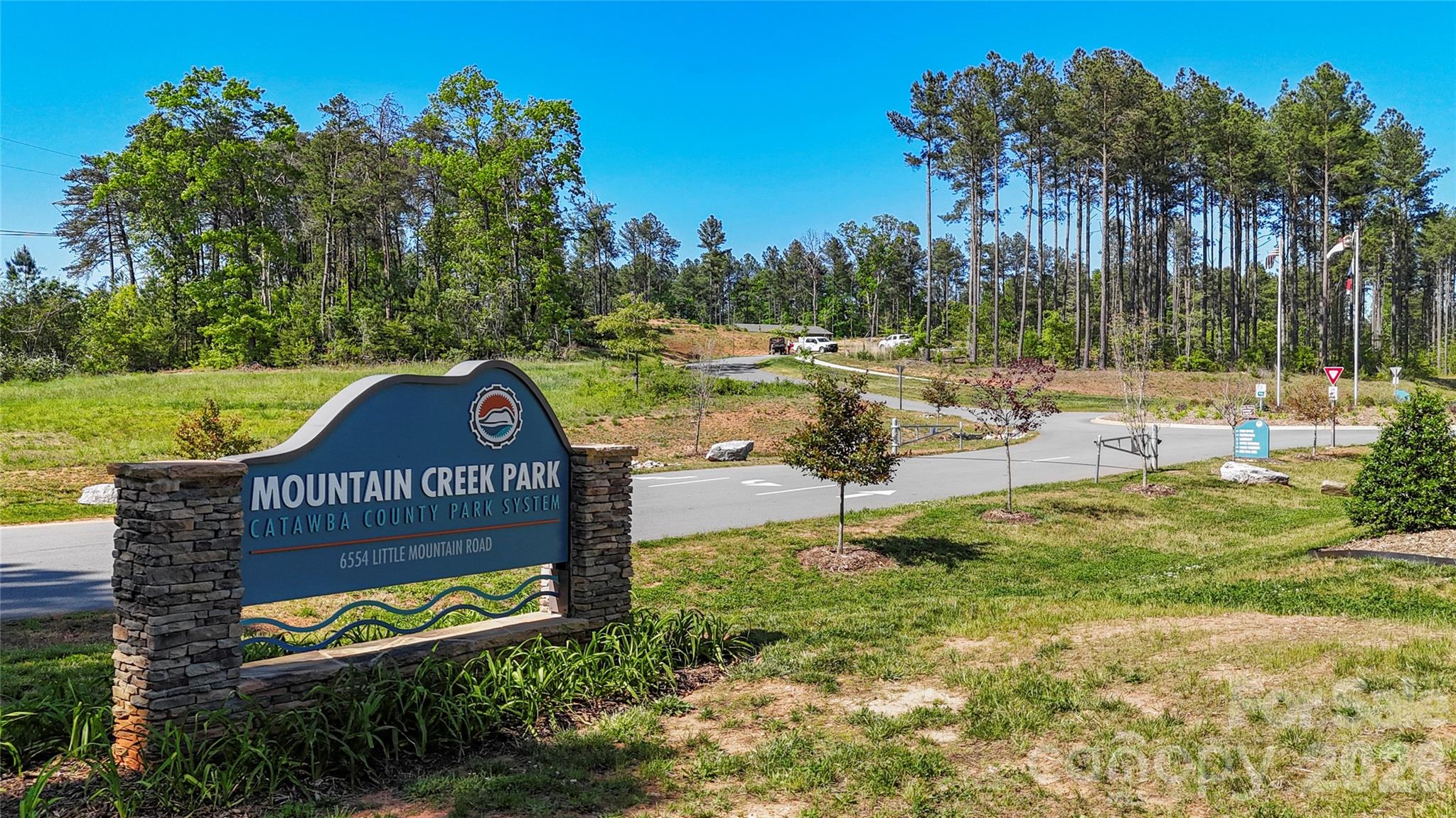 The Retreat at Laurelbrook - Residential