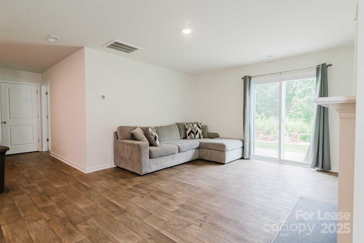 Abrial Ridge - Residential Lease