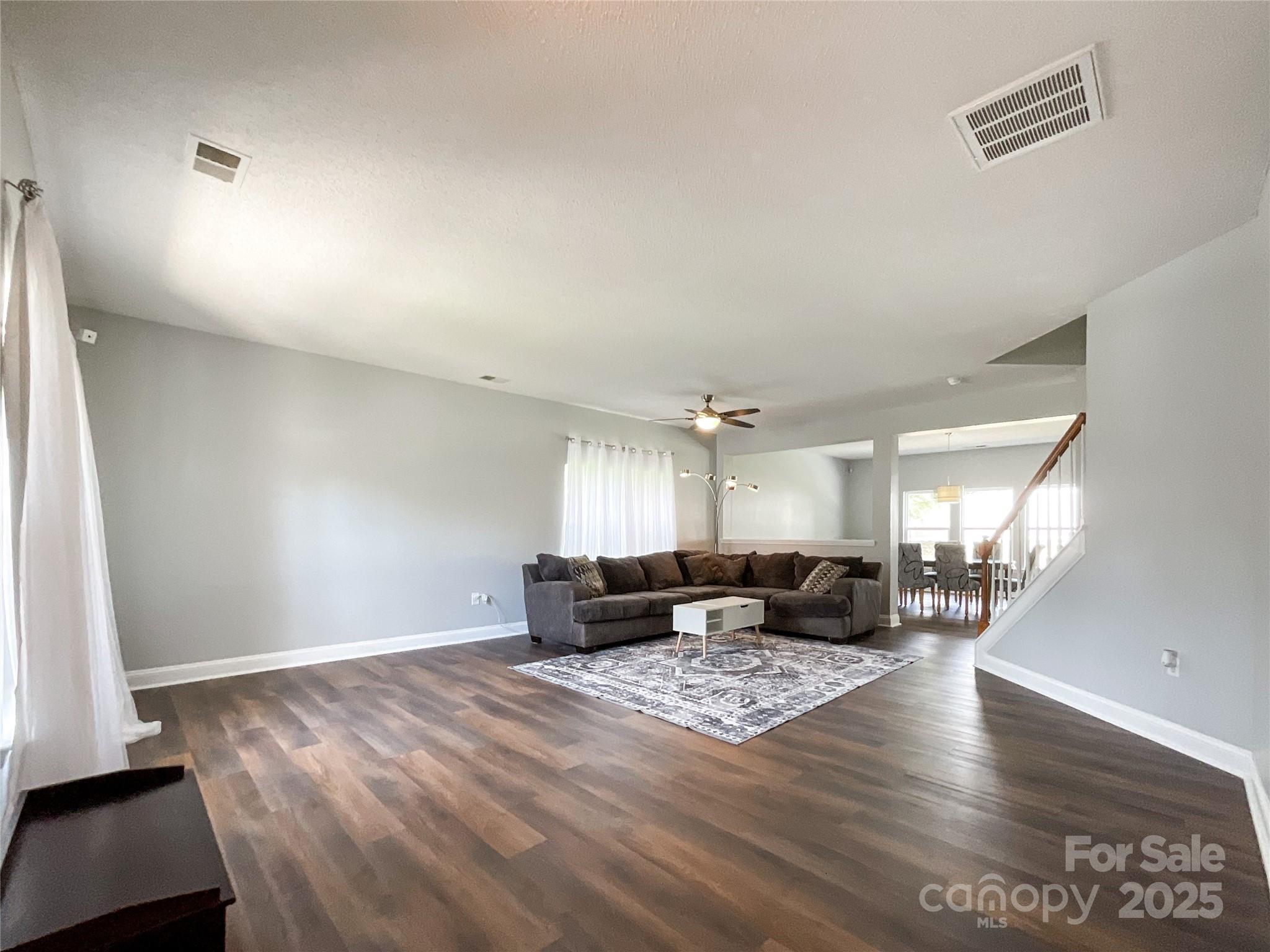 4724 Kiddle Lane