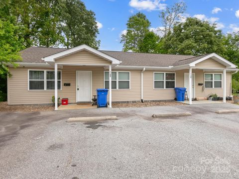 308 N Whitted Street Hendersonville NC 28739