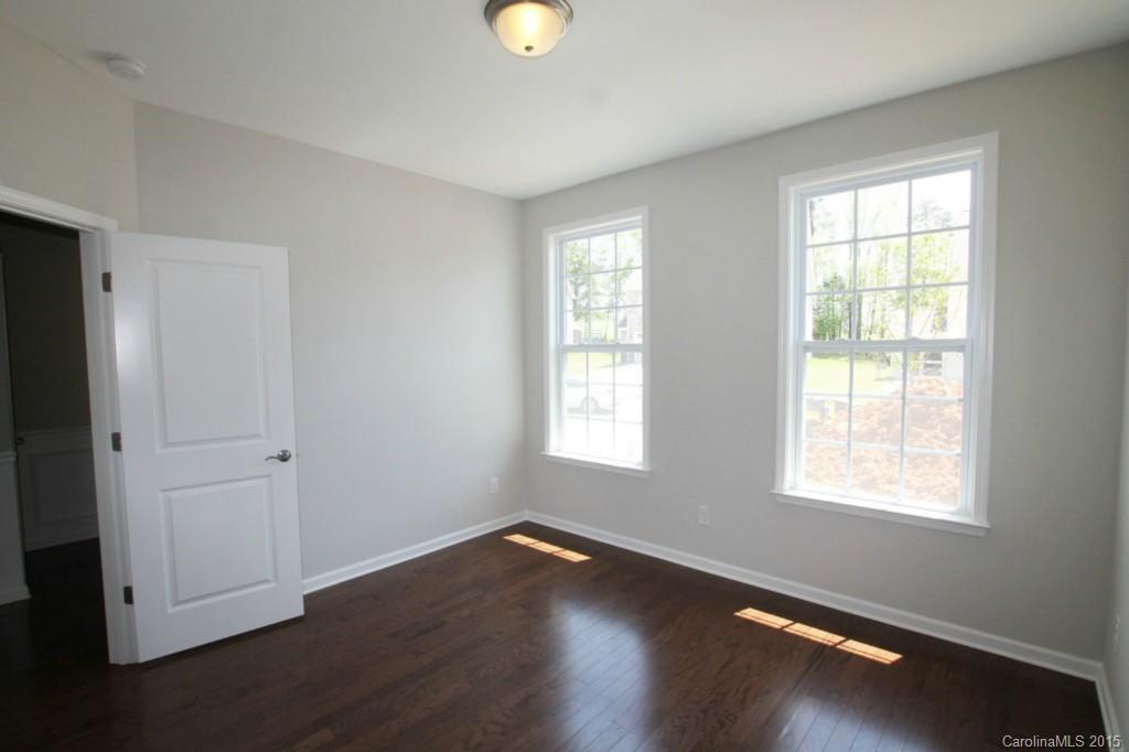 Lake Ridge - Residential