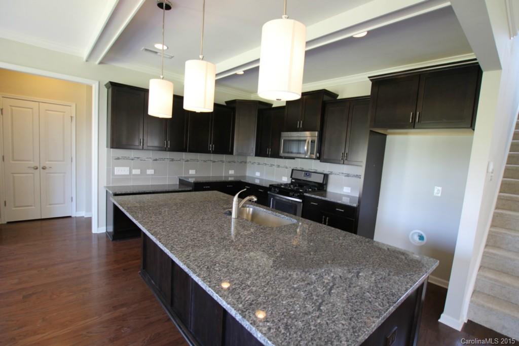 Lake Ridge - Residential