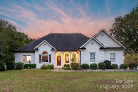 A home in Weddington