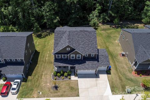 A home in Huntersville