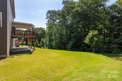 A home in Huntersville