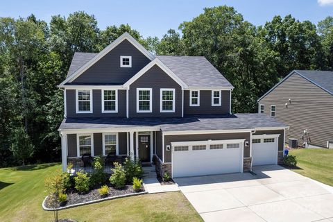 A home in Huntersville