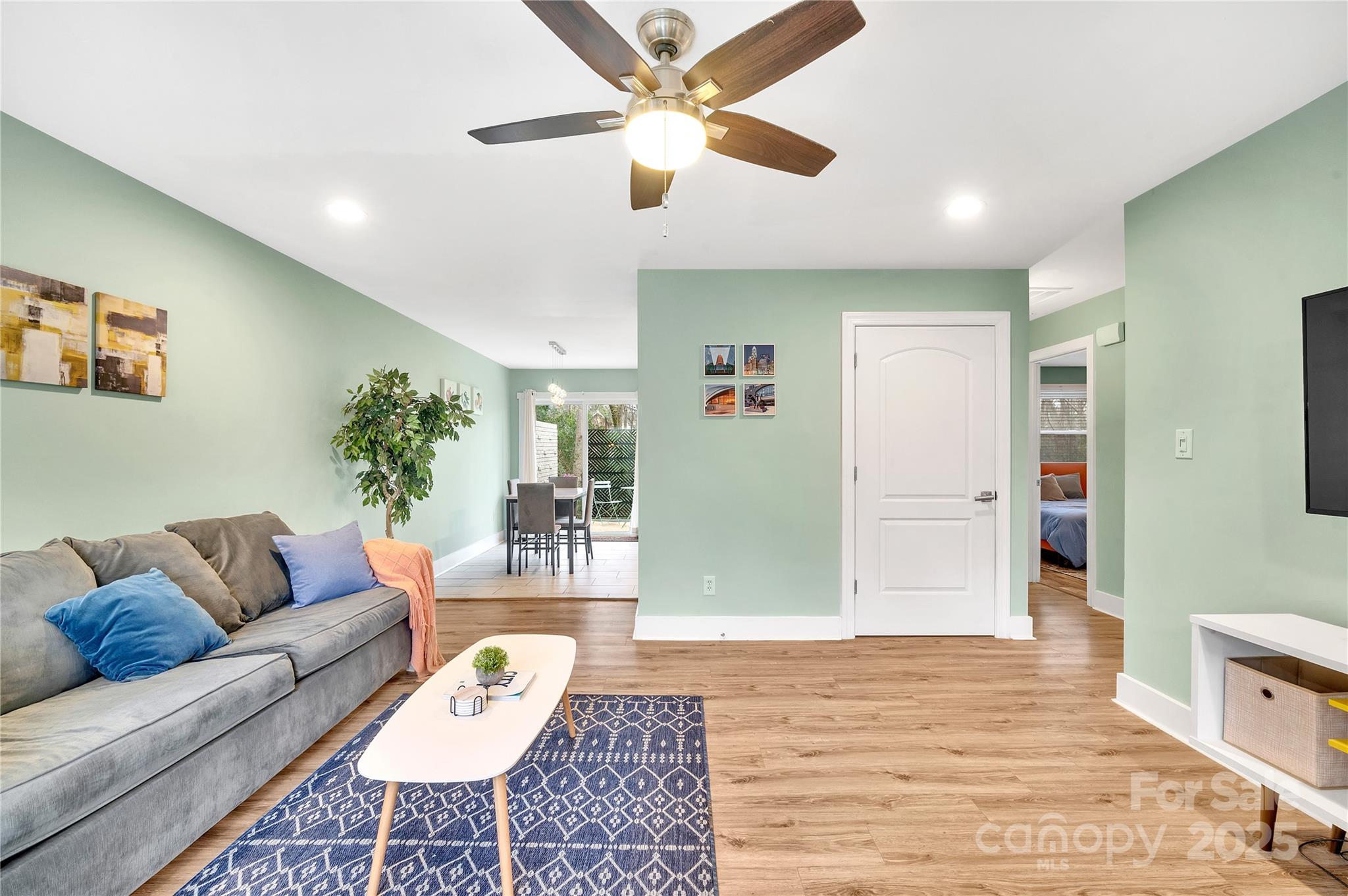 2027 Ibis Court