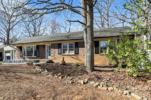 5308 River Falls Drive 5 Charlotte NC 28215