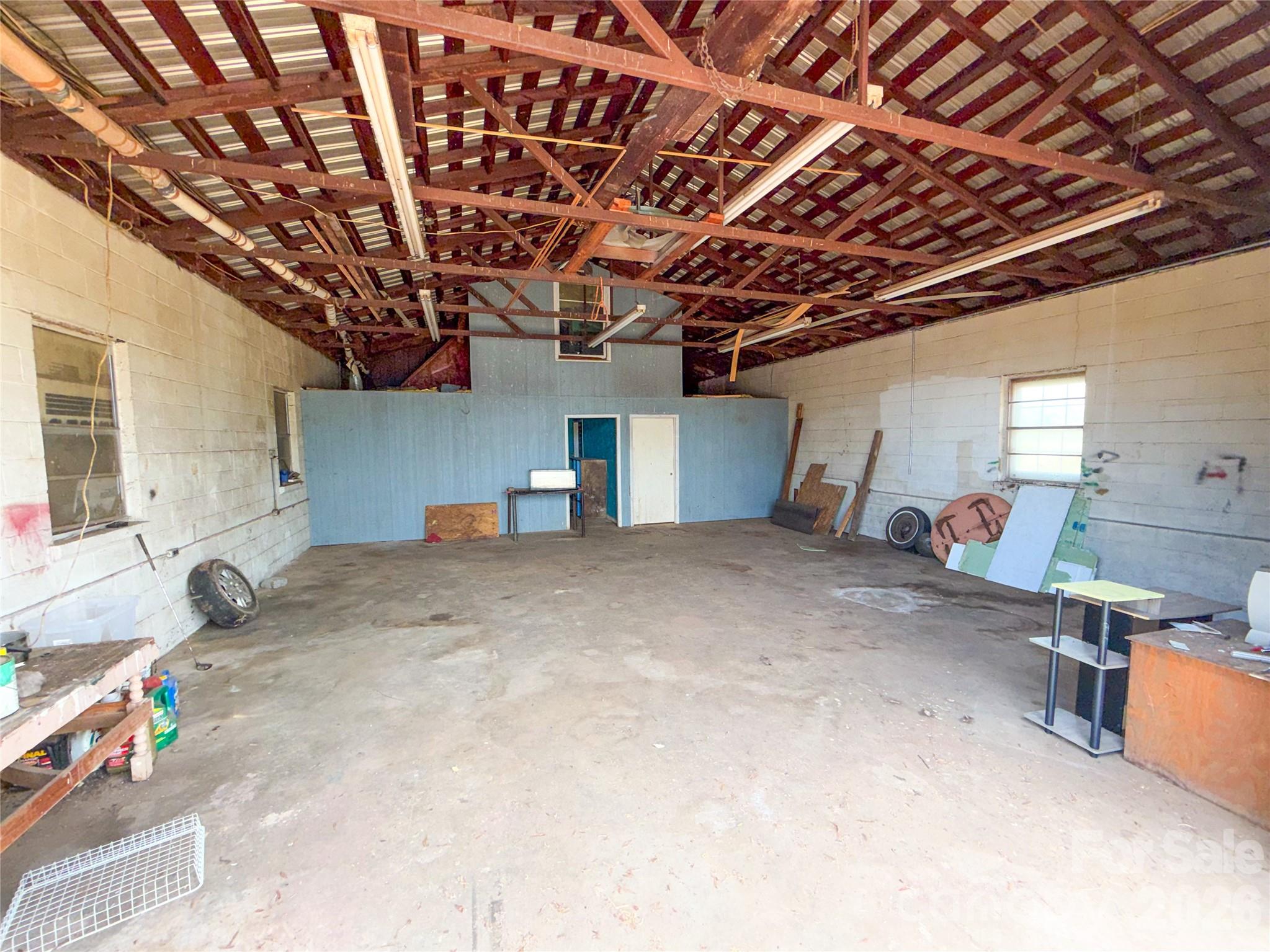 3895 Needmore Road