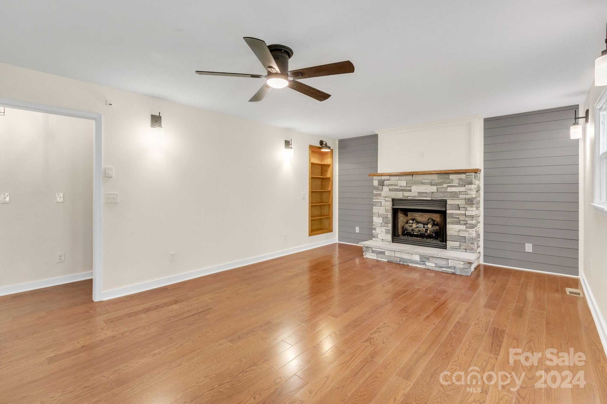 Springdale - Residential