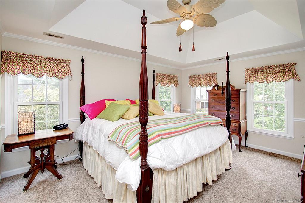 The Summit - Residential