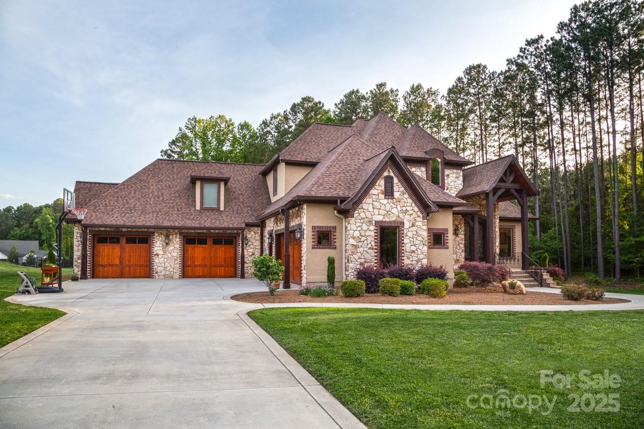 108 Washam Road