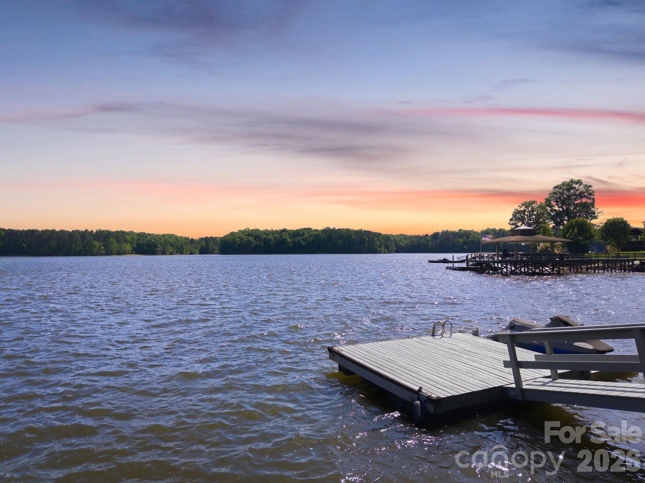450 Mainsail Road