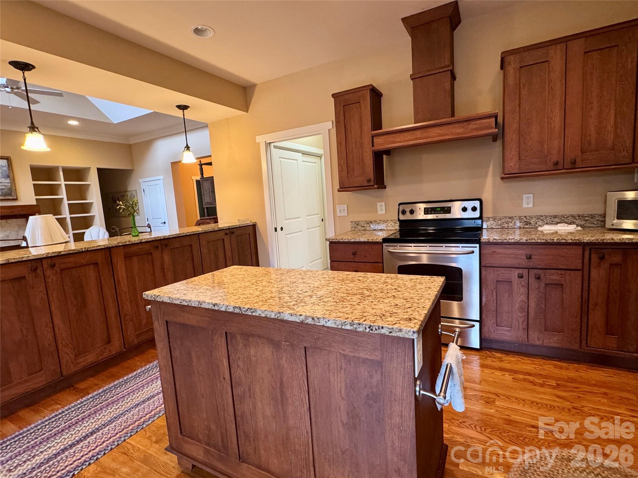 Dunroy On Rutledge - Residential