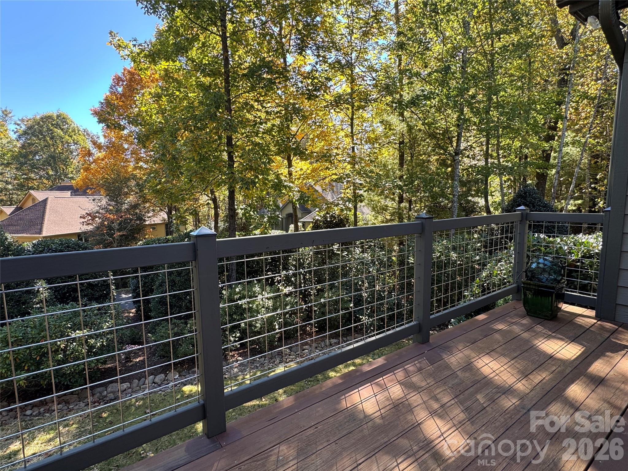 894 Dunroy Drive