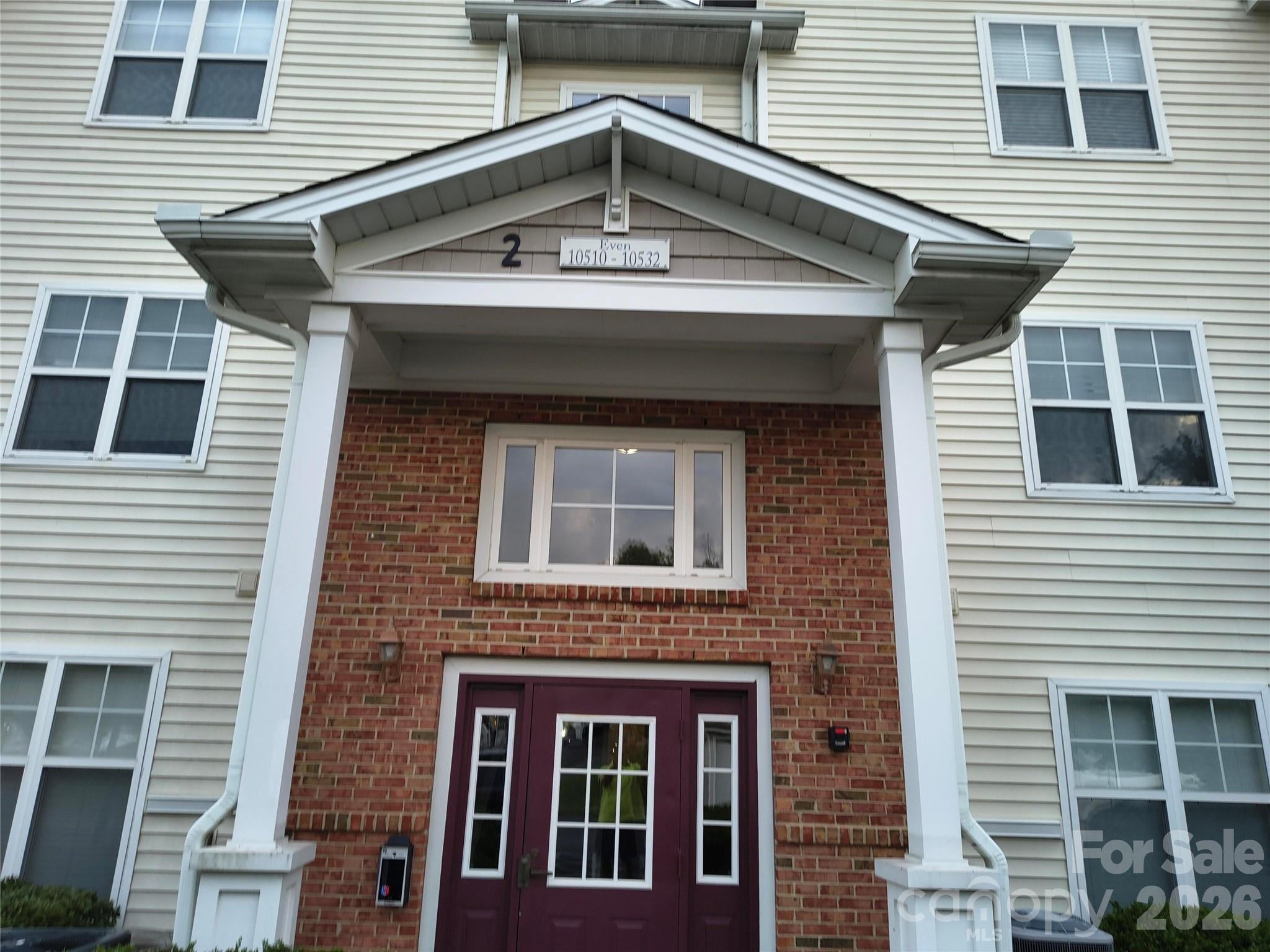 10518 Hill Point Court 10518
