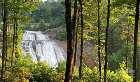 11 Lower Tanglewood Drive E Lake Toxaway NC 28747