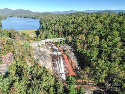 A home in Lake Toxaway