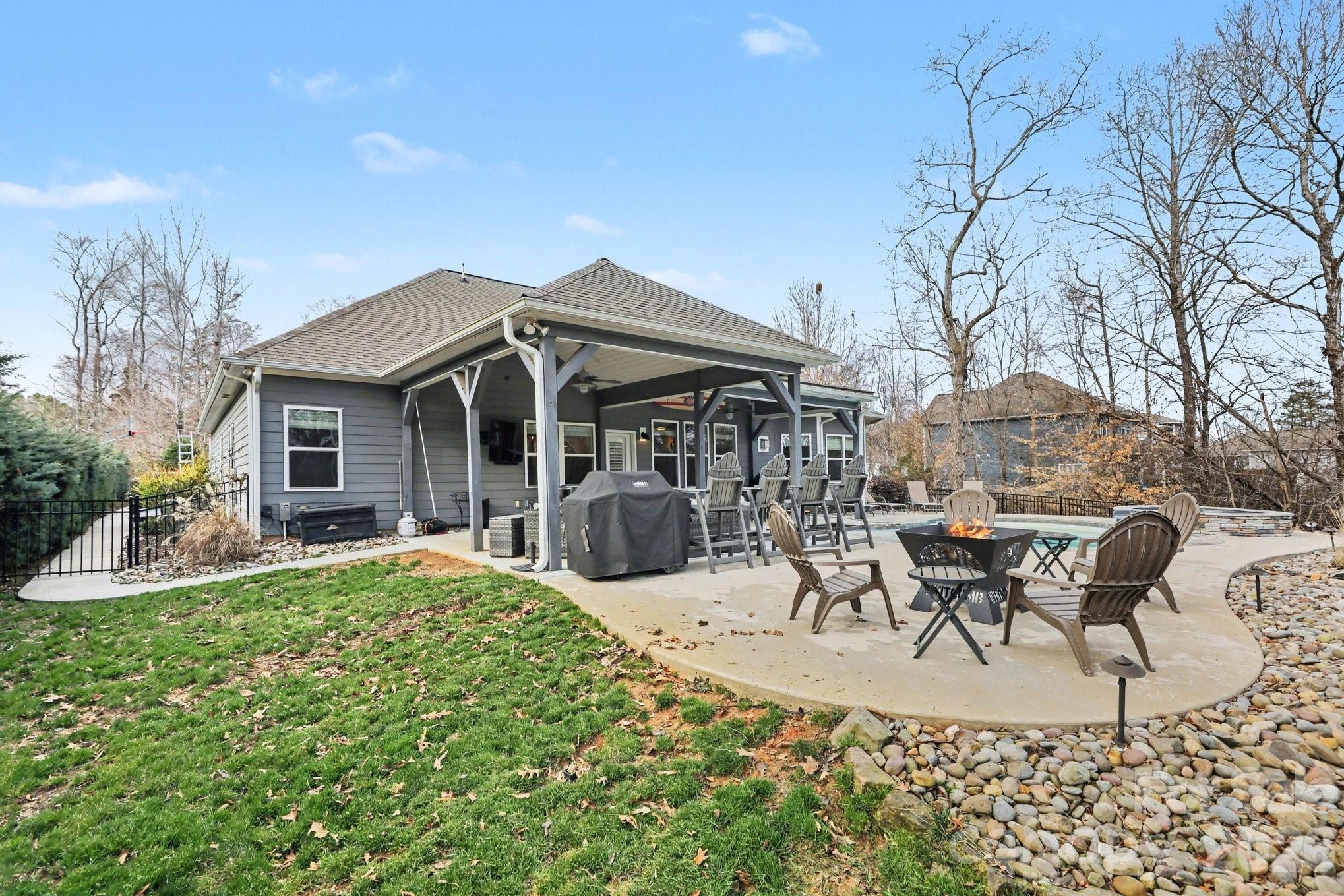 Hawthorne - Residential