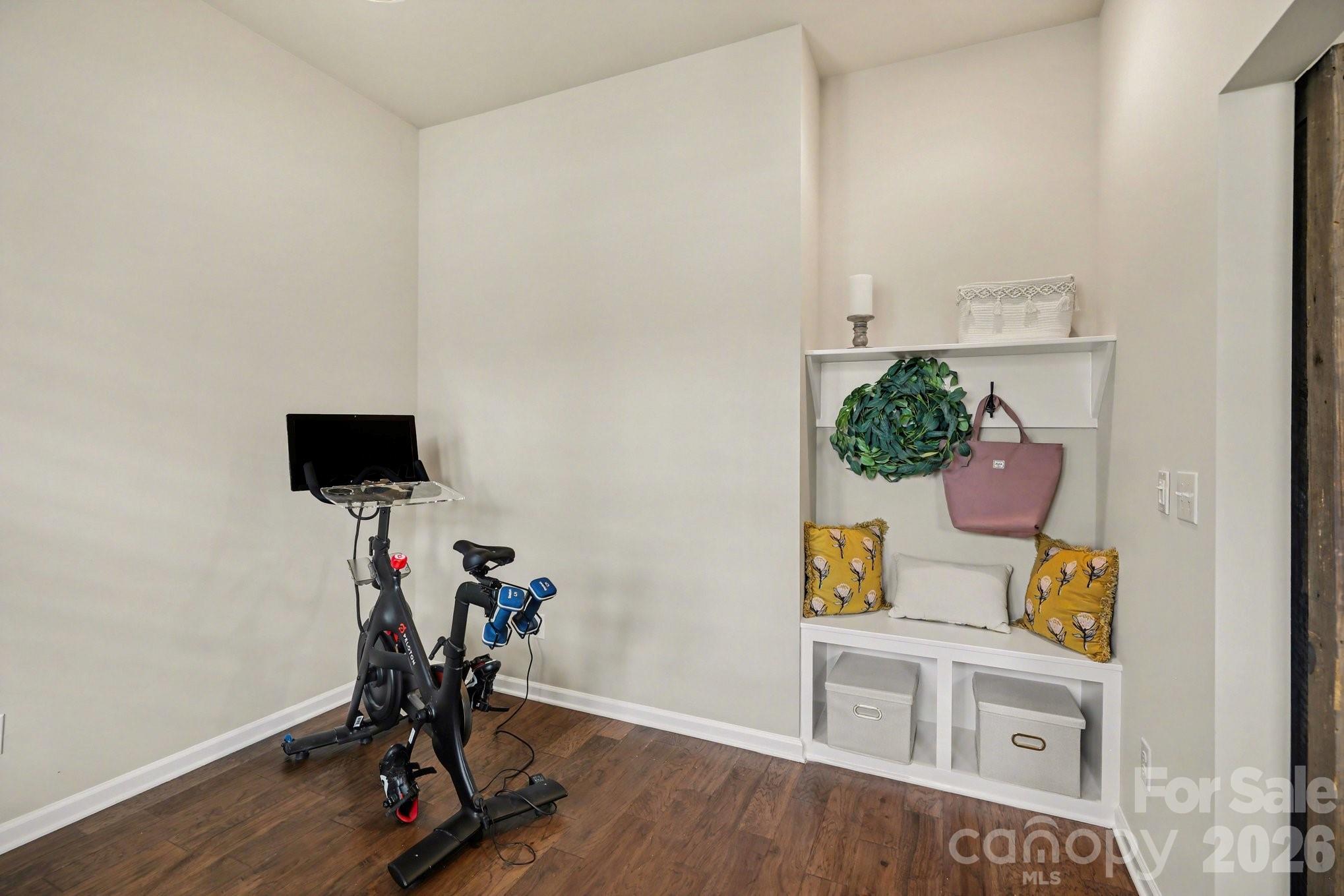 4526 Sunprince Drive 37