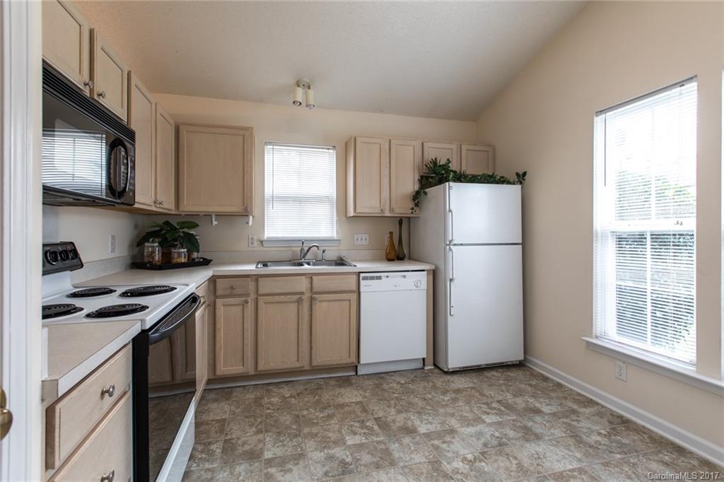 Towne Meadows At Treyburn - Residential