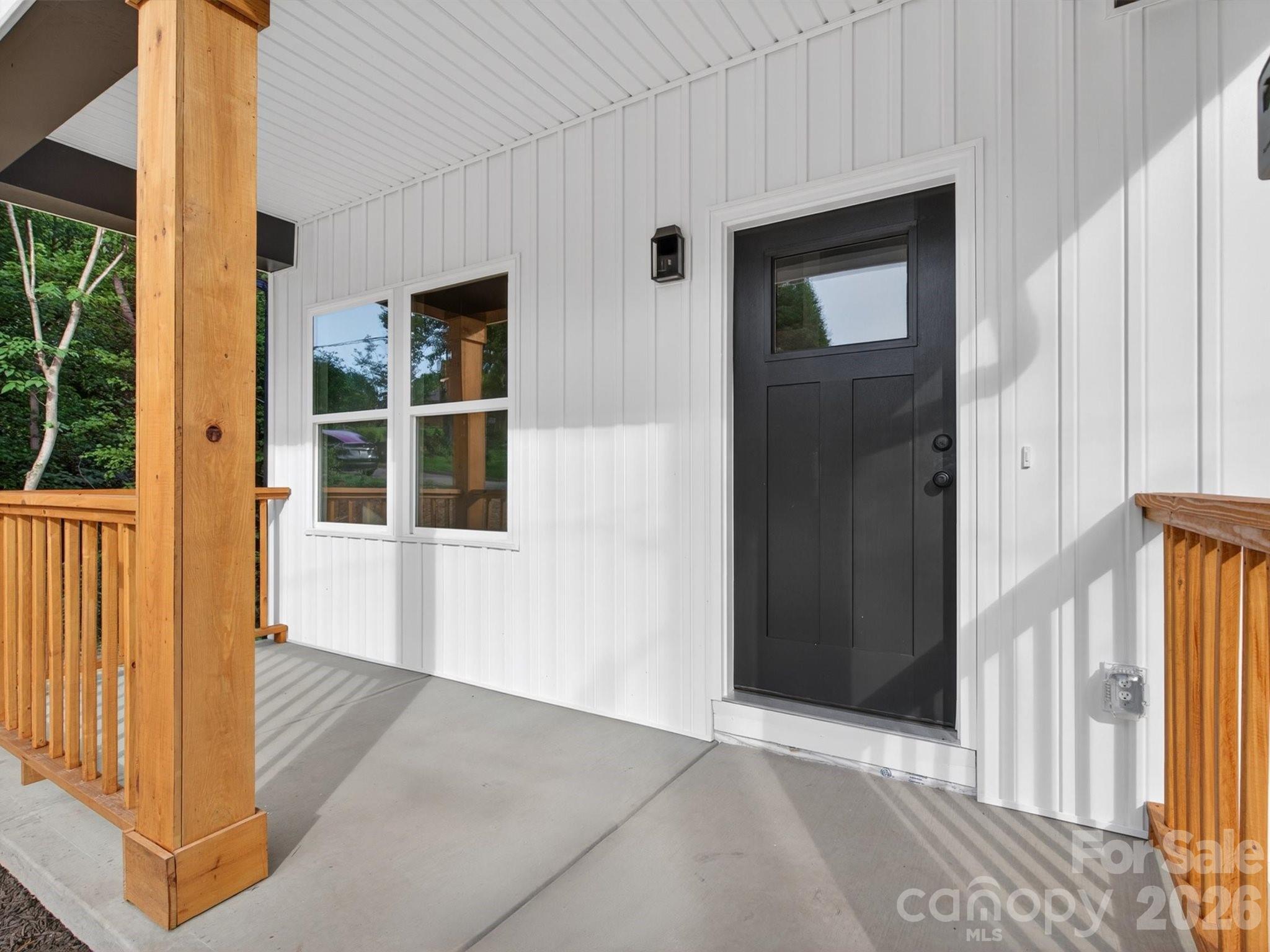 417 8th street Drive SW