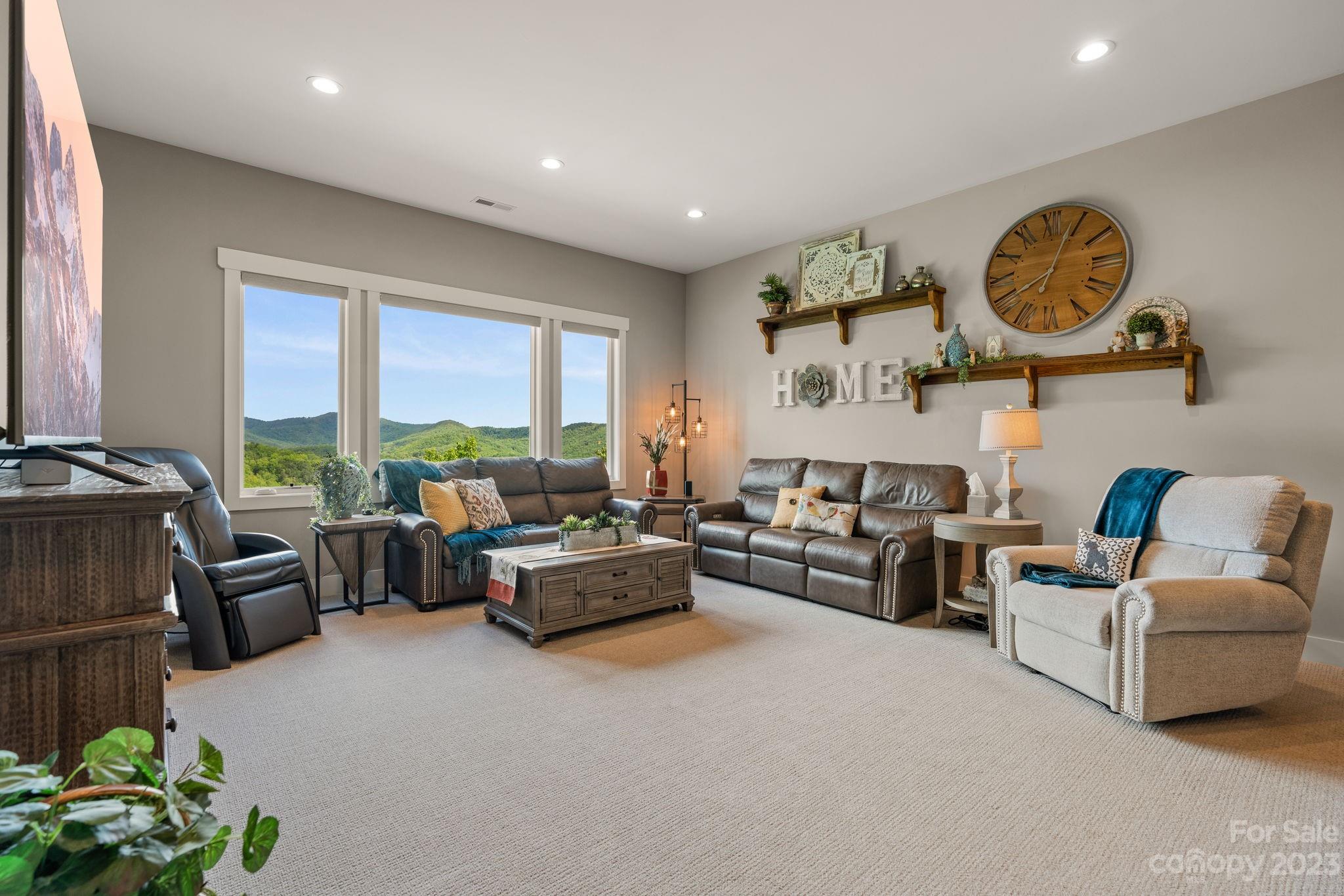 Homestead at Mills River - Residential