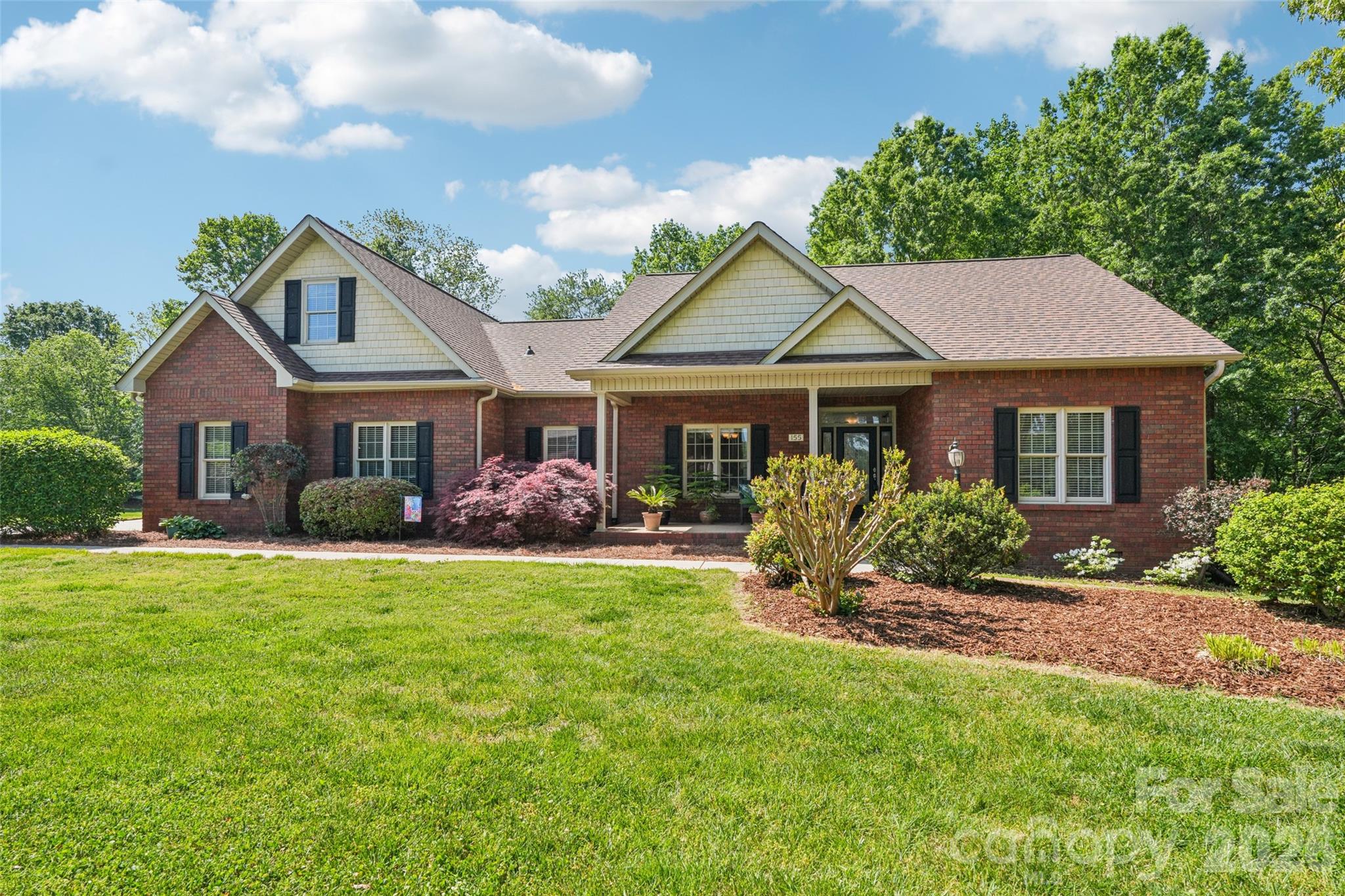 155 Howard Pond Loop