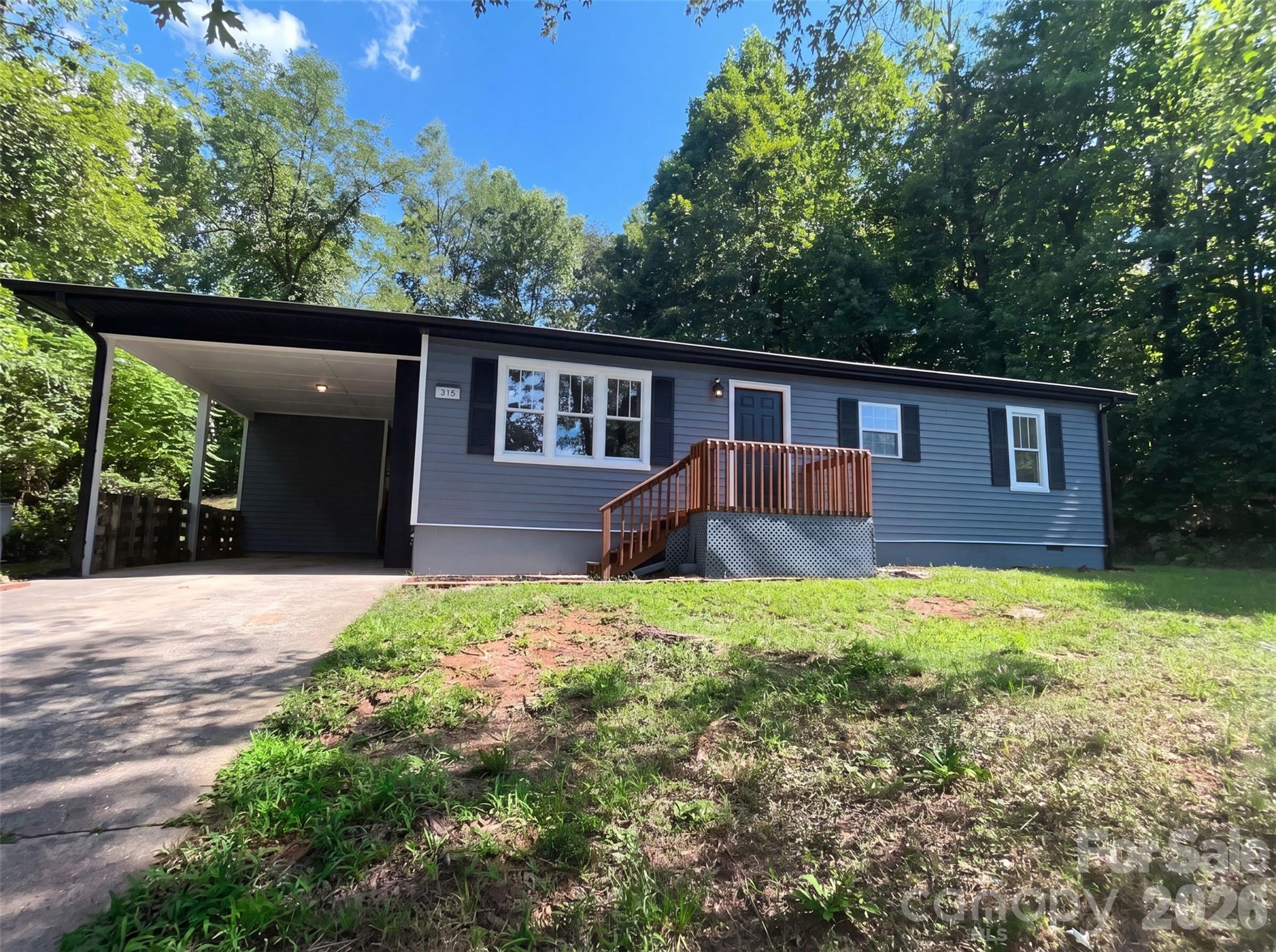 915 Kenham Place, Lenoir, NC, 28645