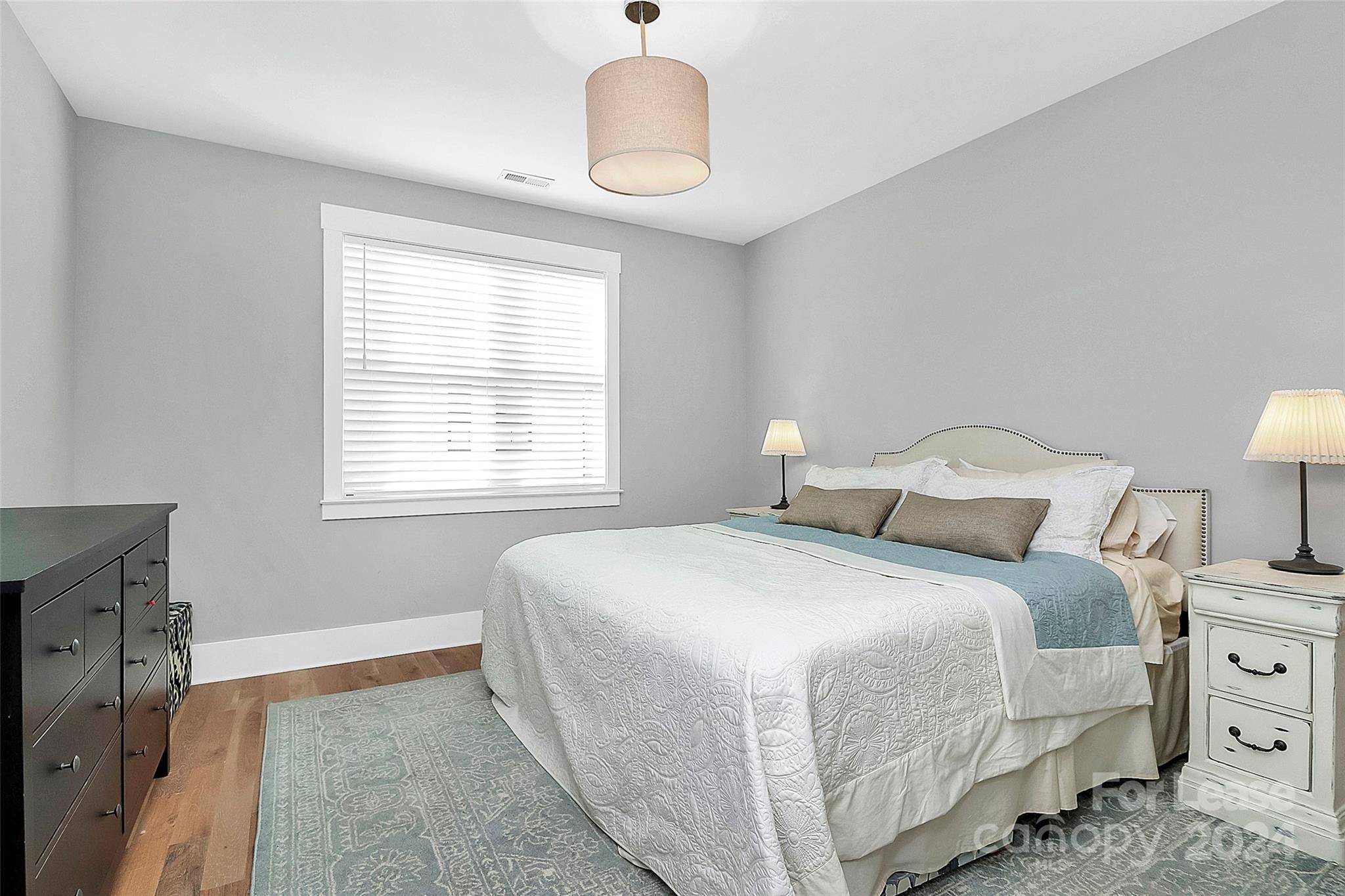 Villa Heights - Residential Lease