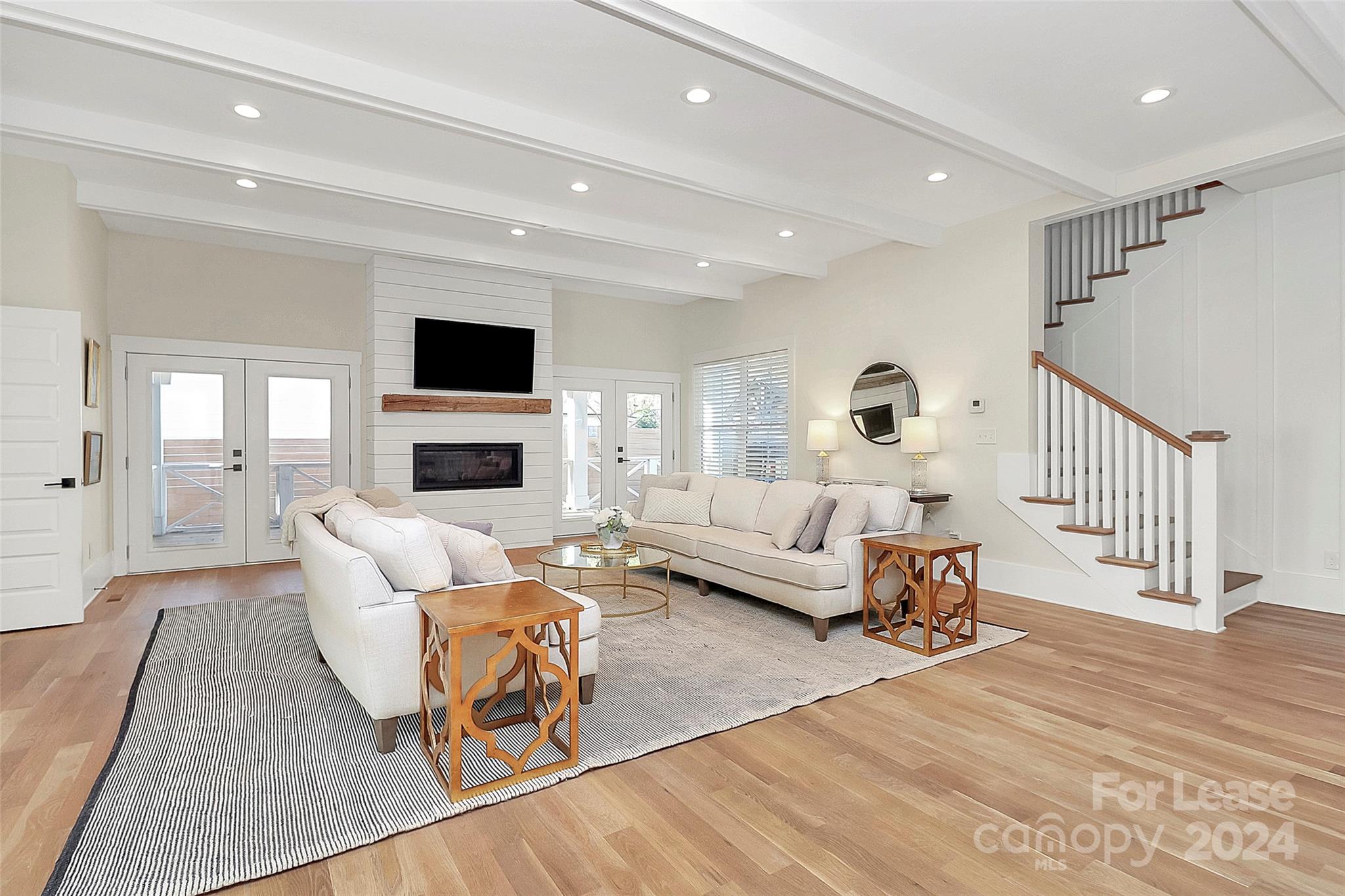 Villa Heights - Residential Lease