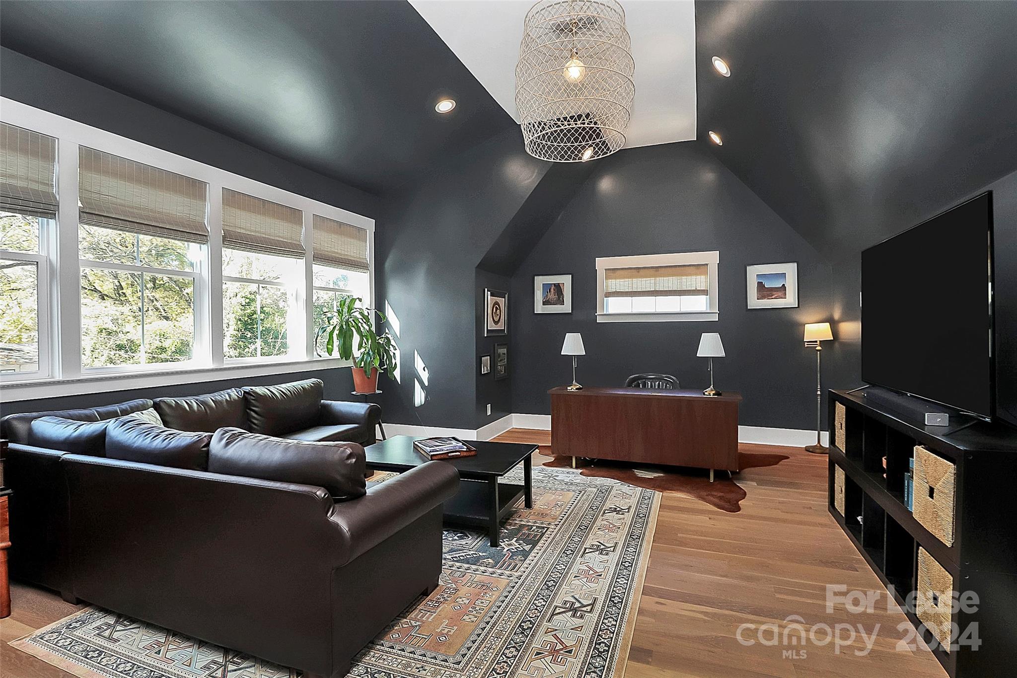 Villa Heights - Residential Lease