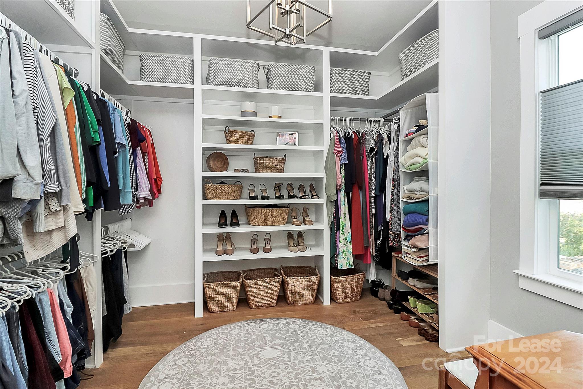 Villa Heights - Residential Lease