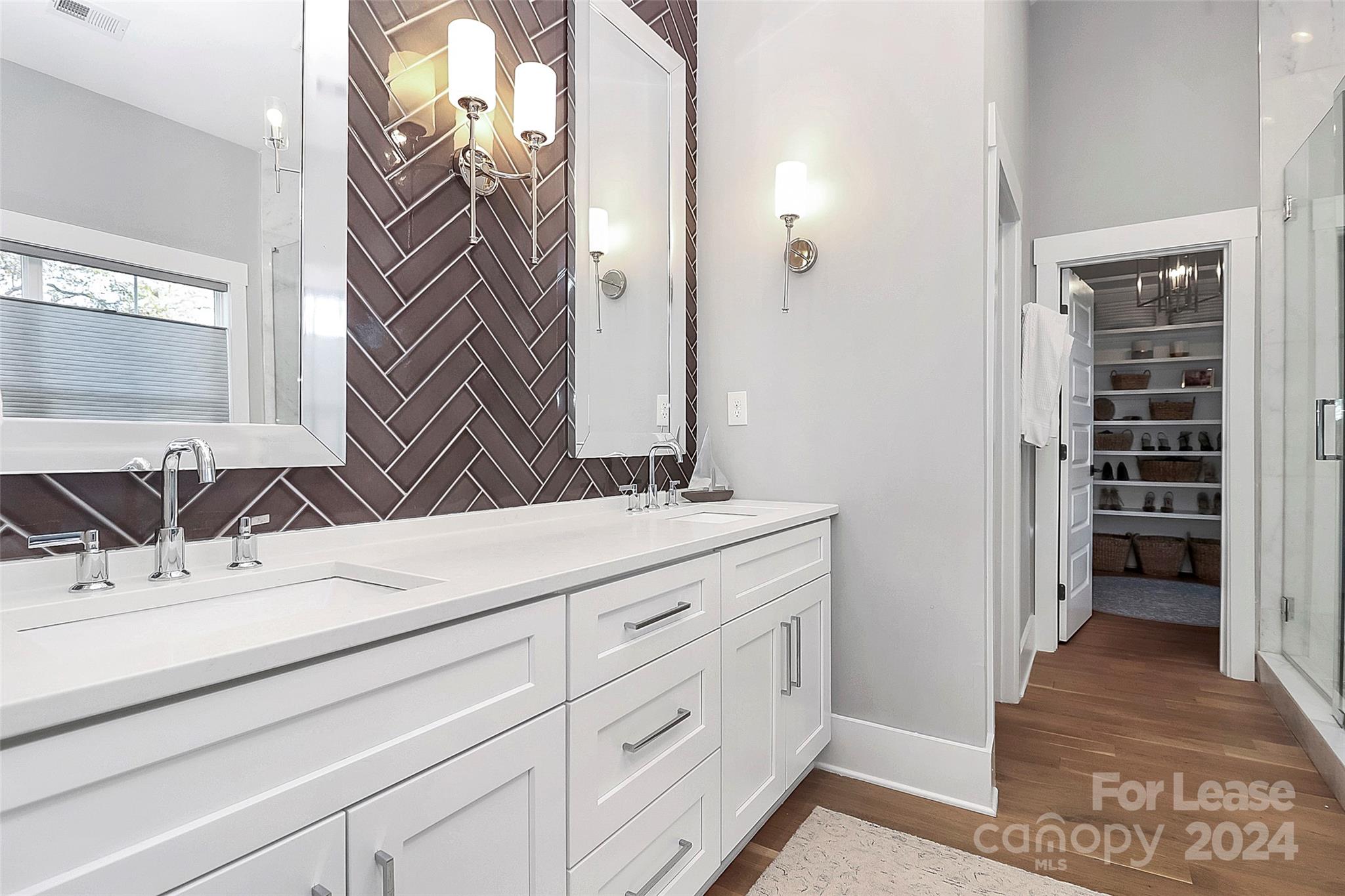 Villa Heights - Residential Lease