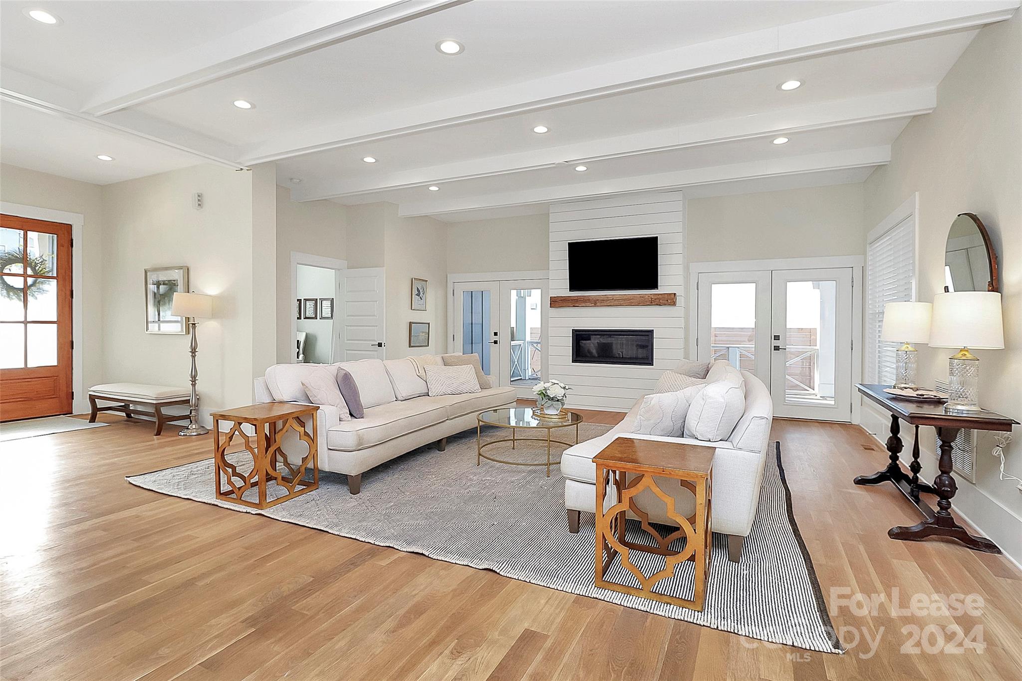 Villa Heights - Residential Lease