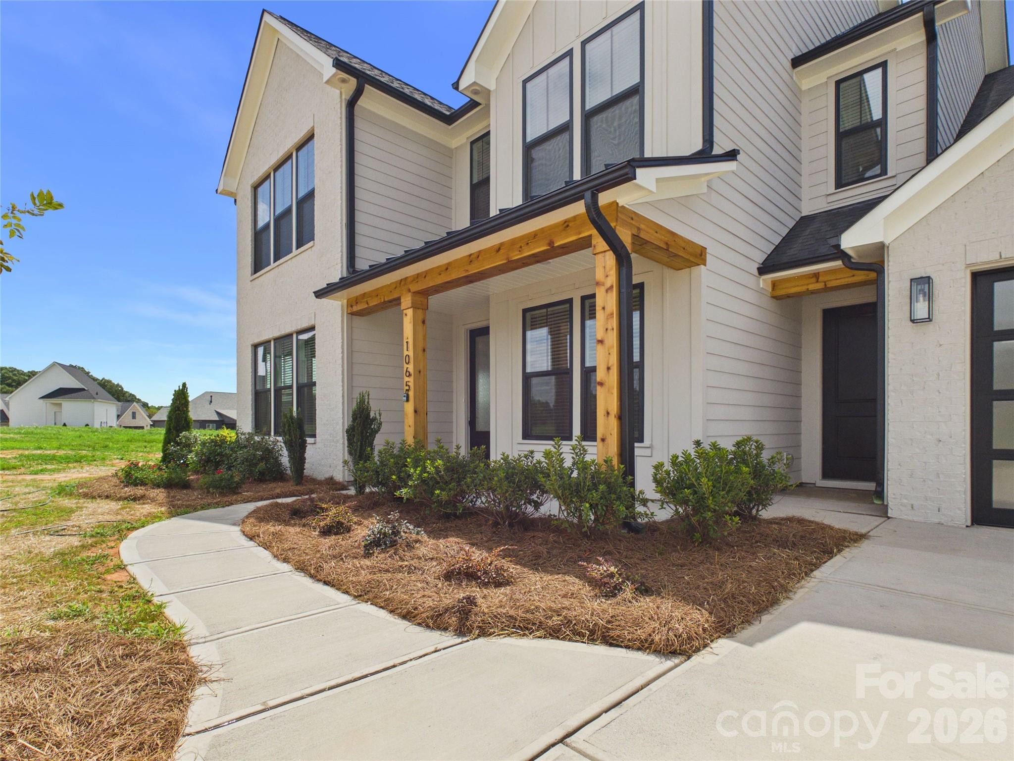 1065 Rolling Meadows Drive 08