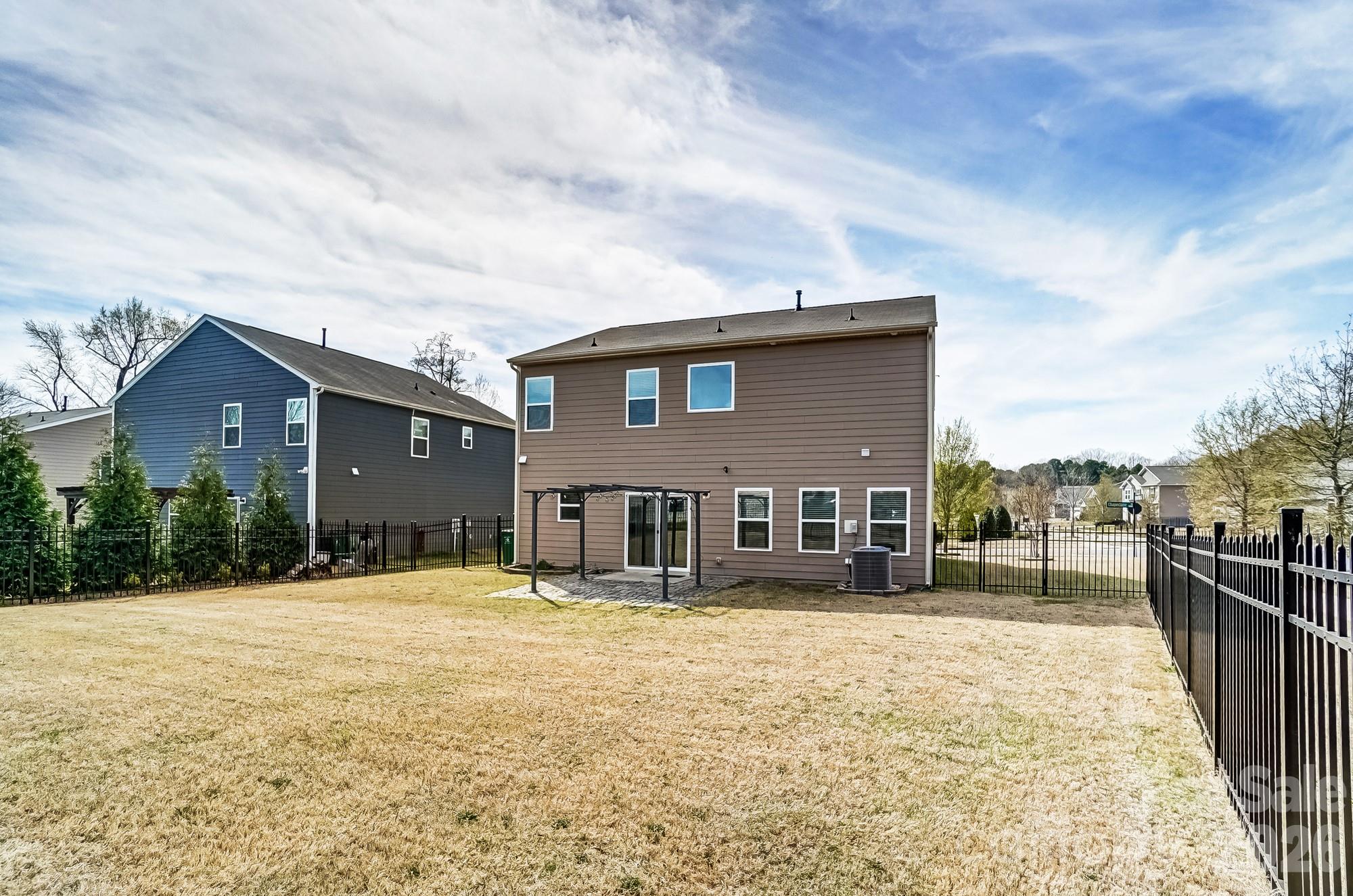 Clarabella - Residential