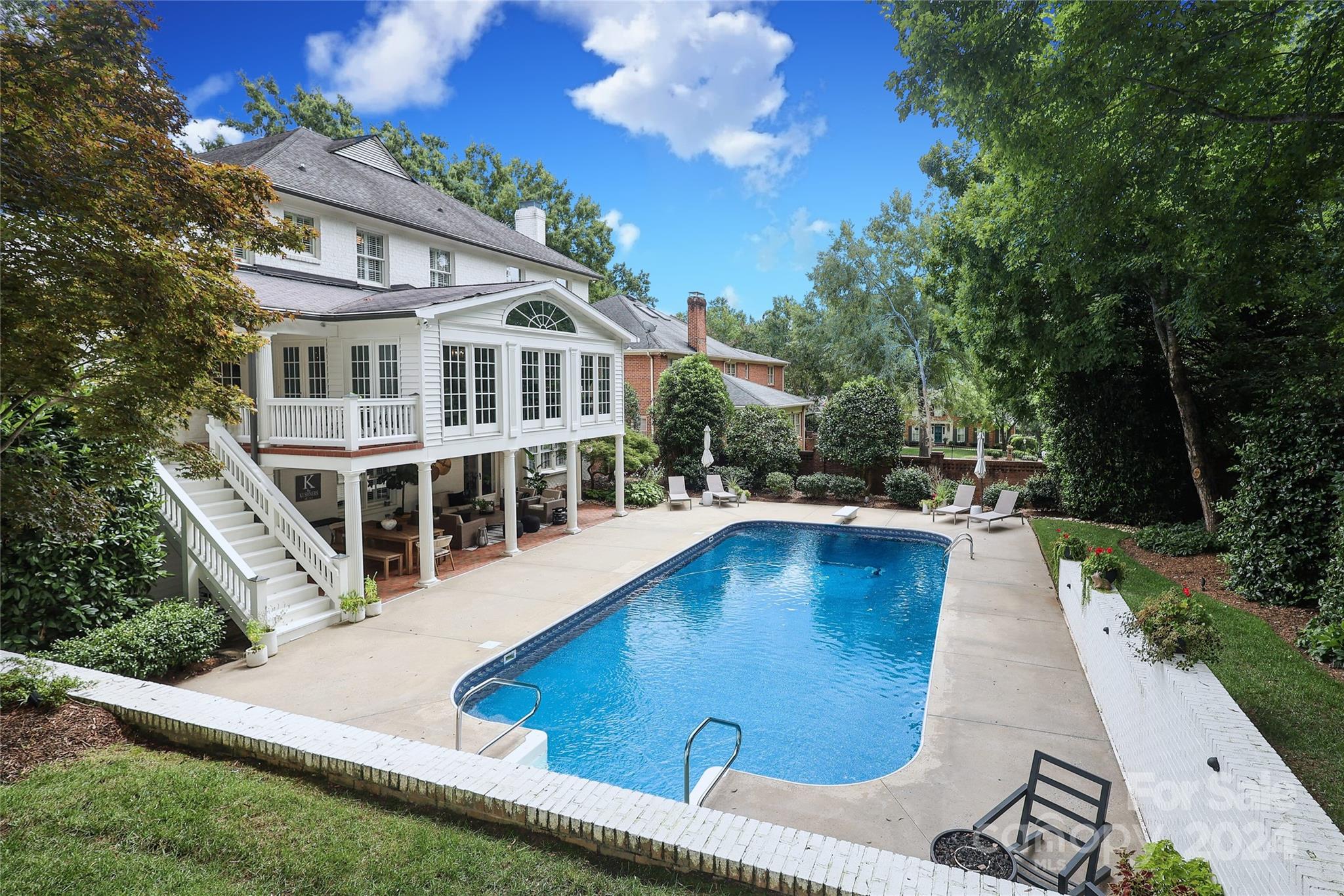 Winding Brook - Residential