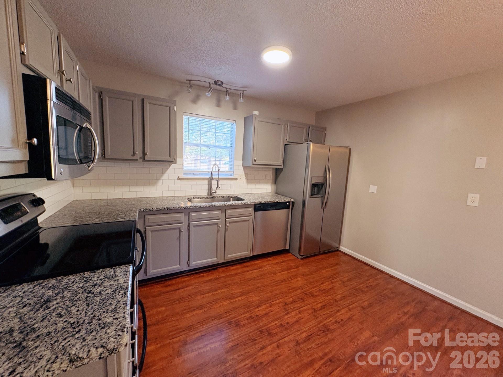 Raintree - Residential Lease