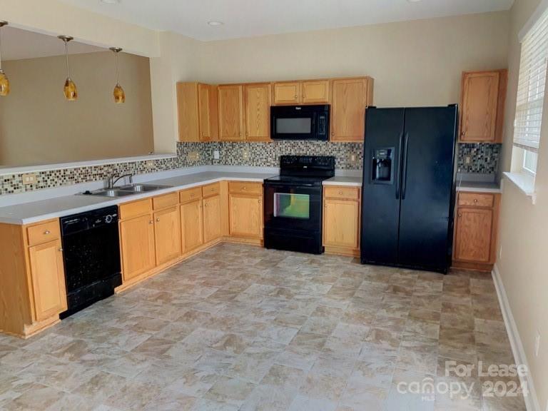 Waterlynn - Residential Lease