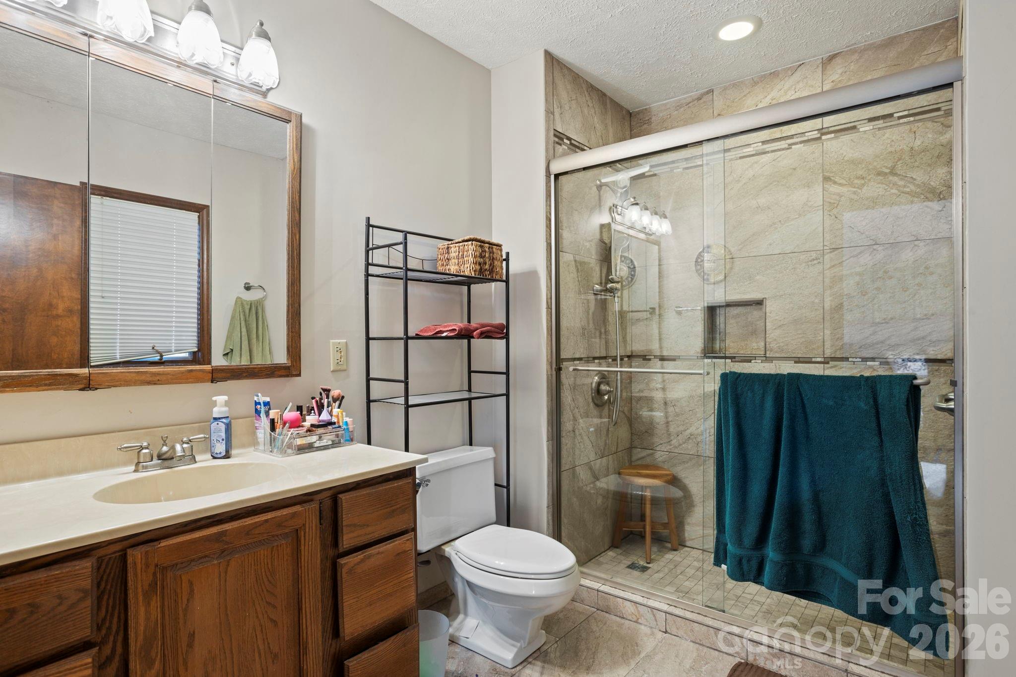 Hawthorn Hills - Residential