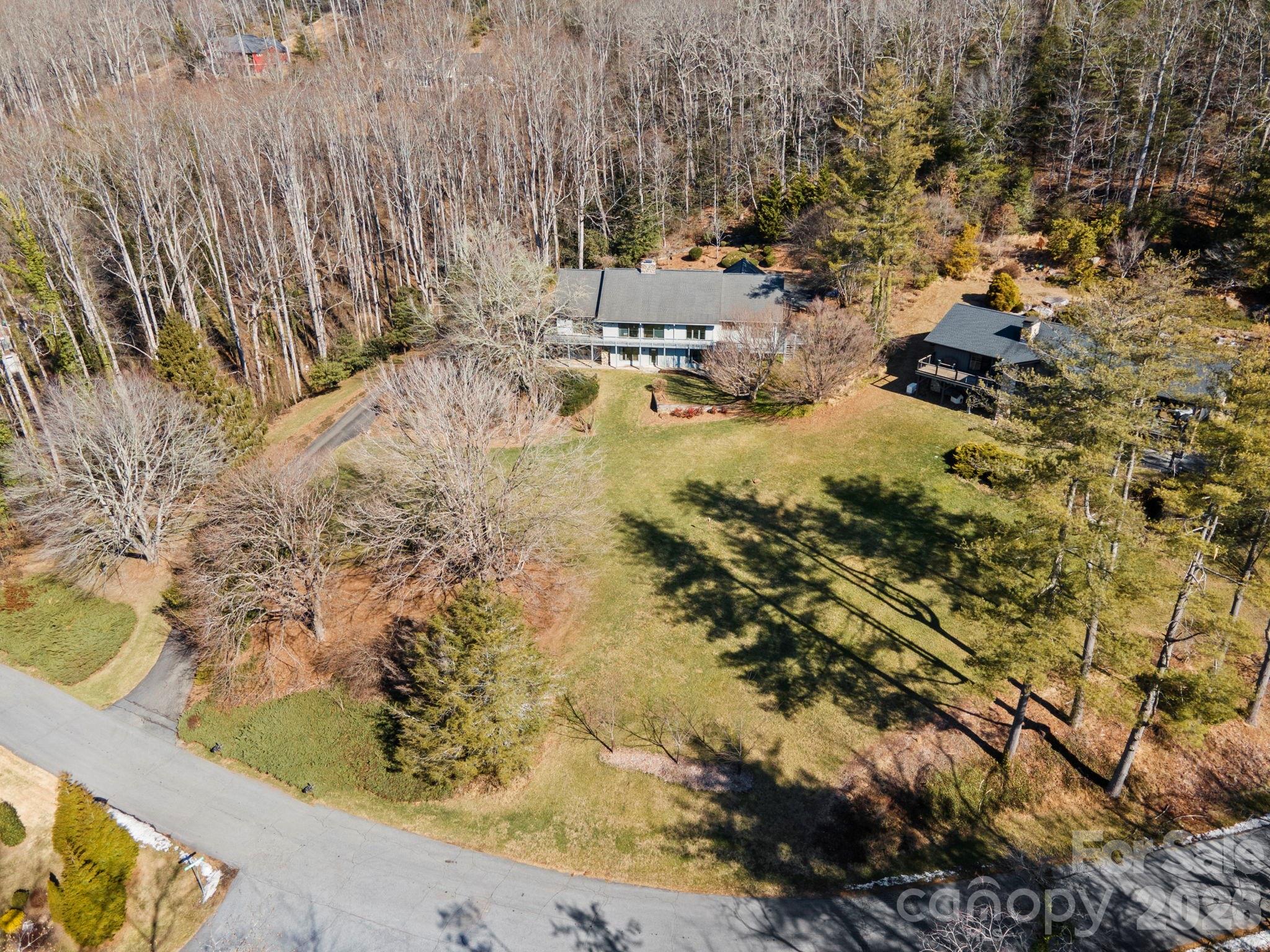 Hawthorn Hills - Residential