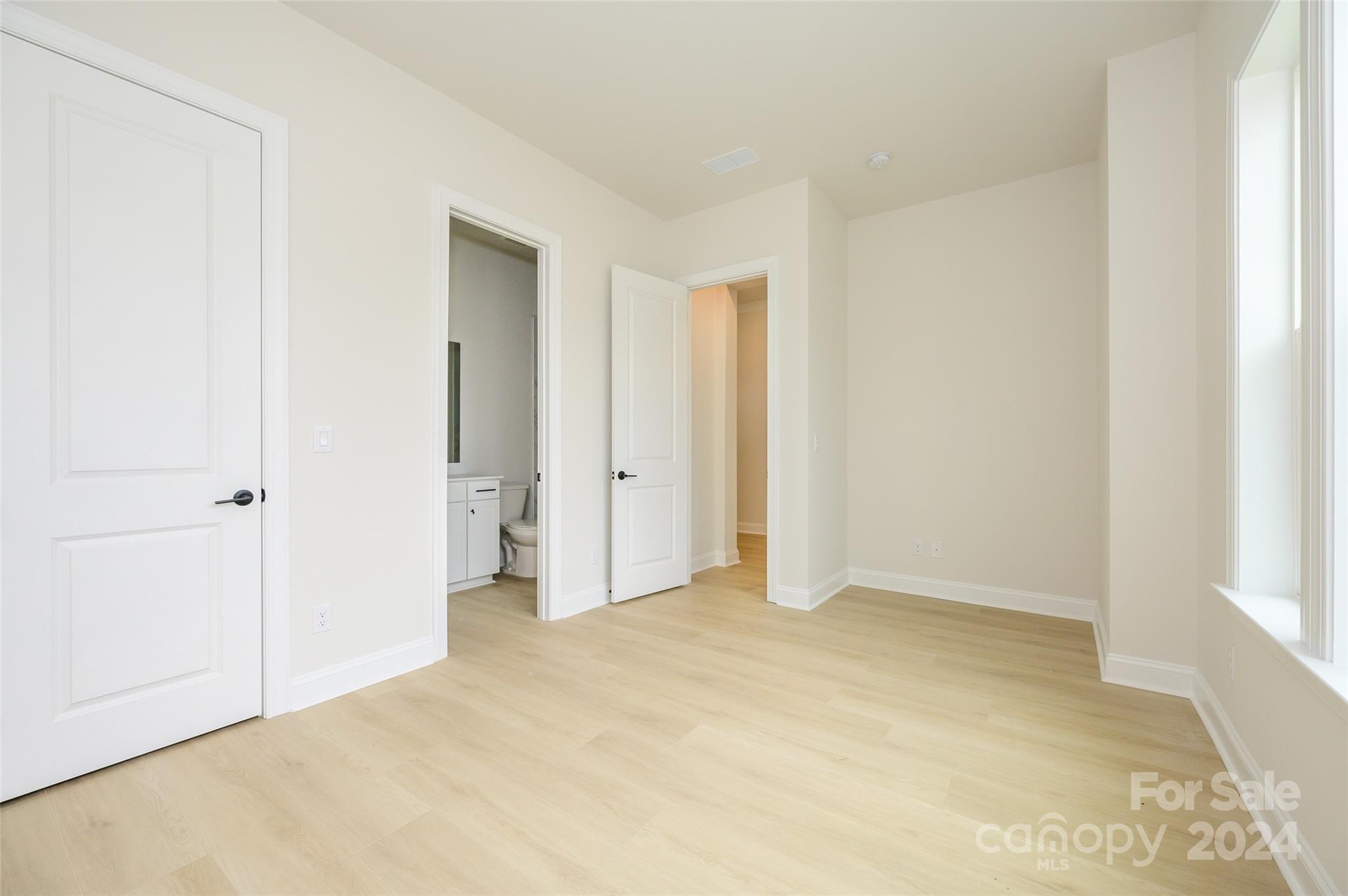 Encore At Streamside - Residential