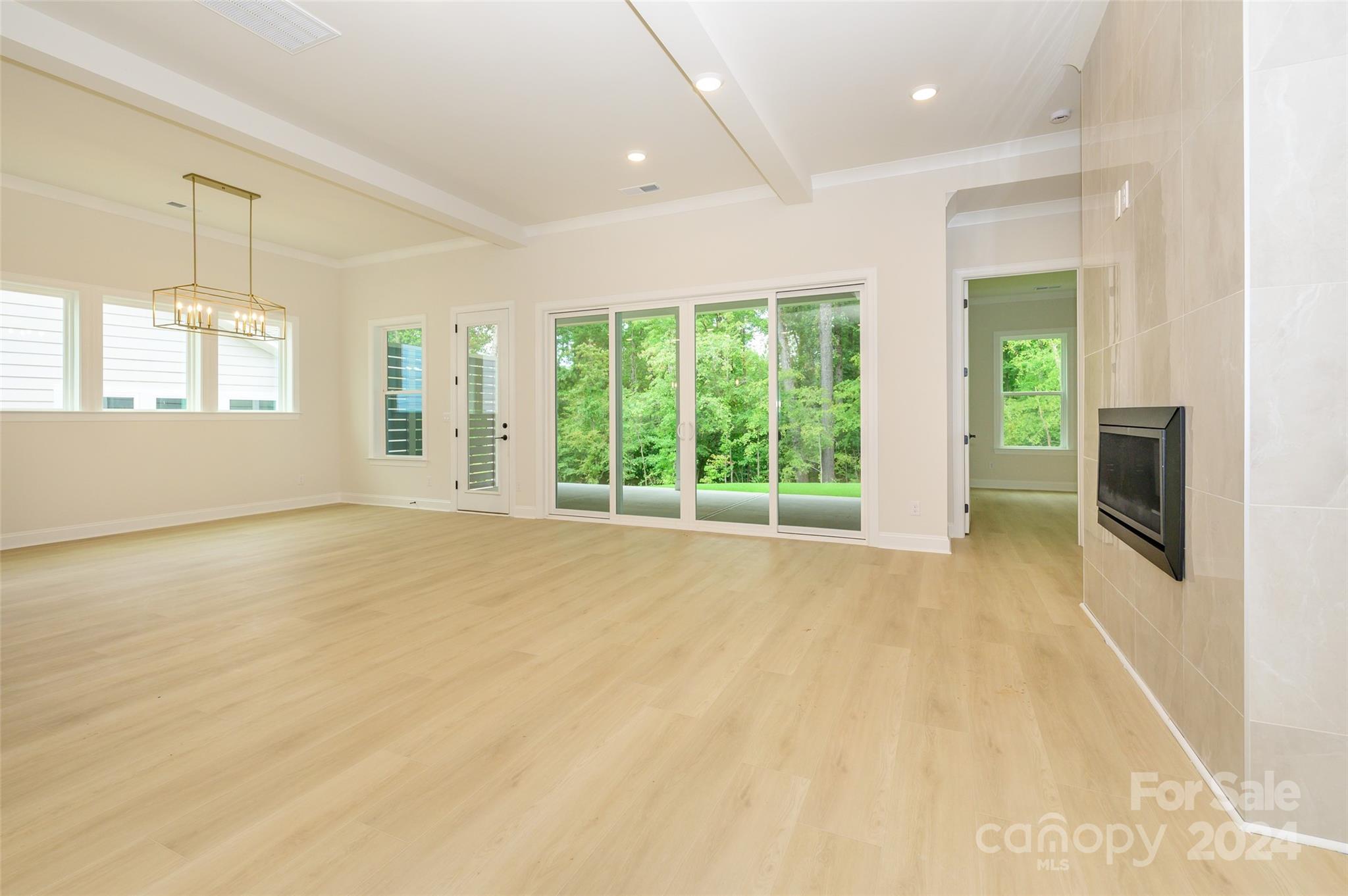 Encore At Streamside - Residential