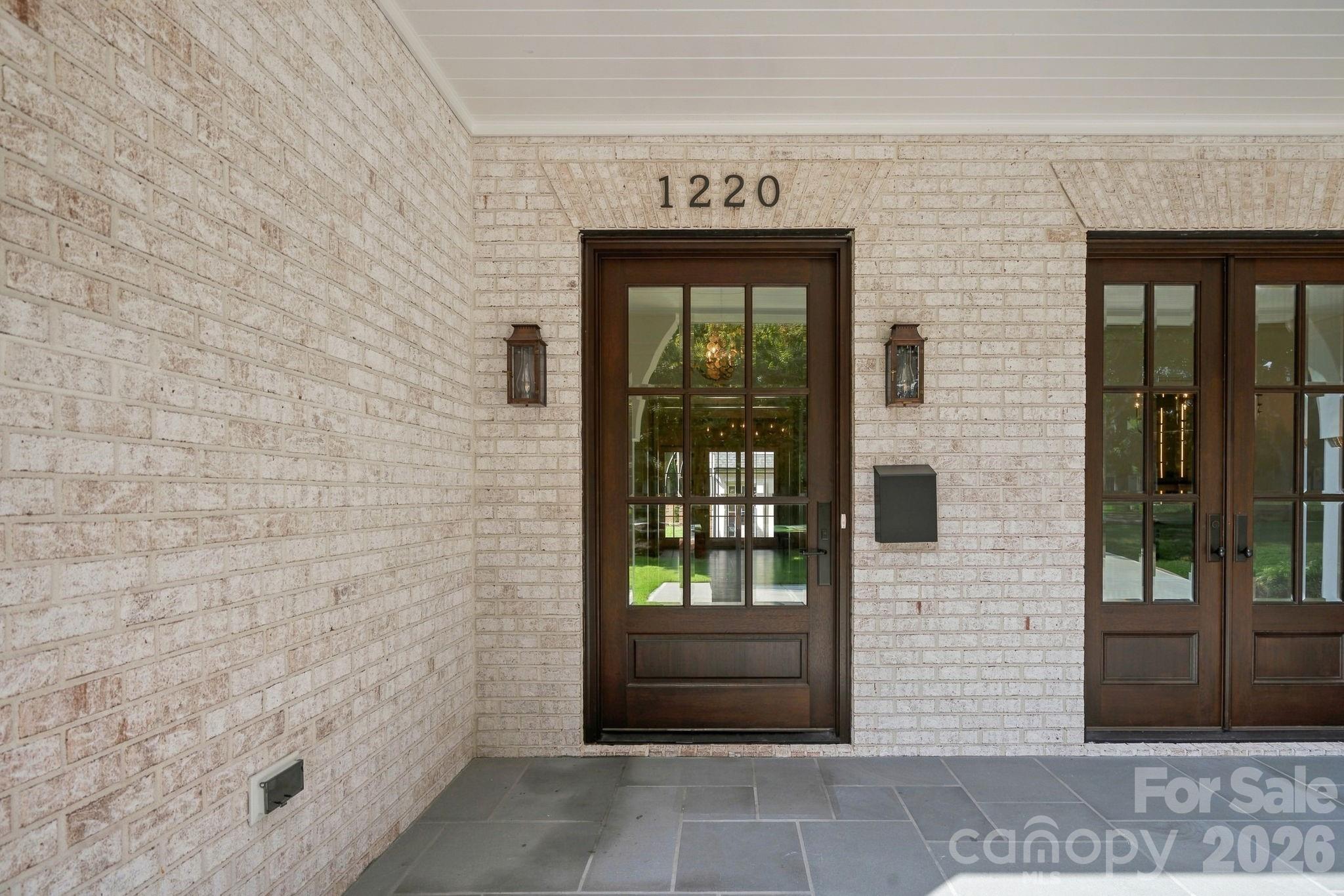 1220 Biltmore Drive